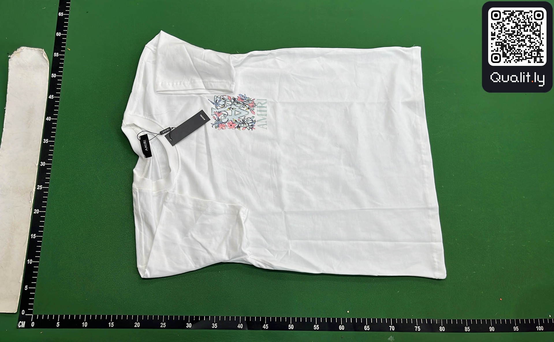 Pants QC photo 2 of 15