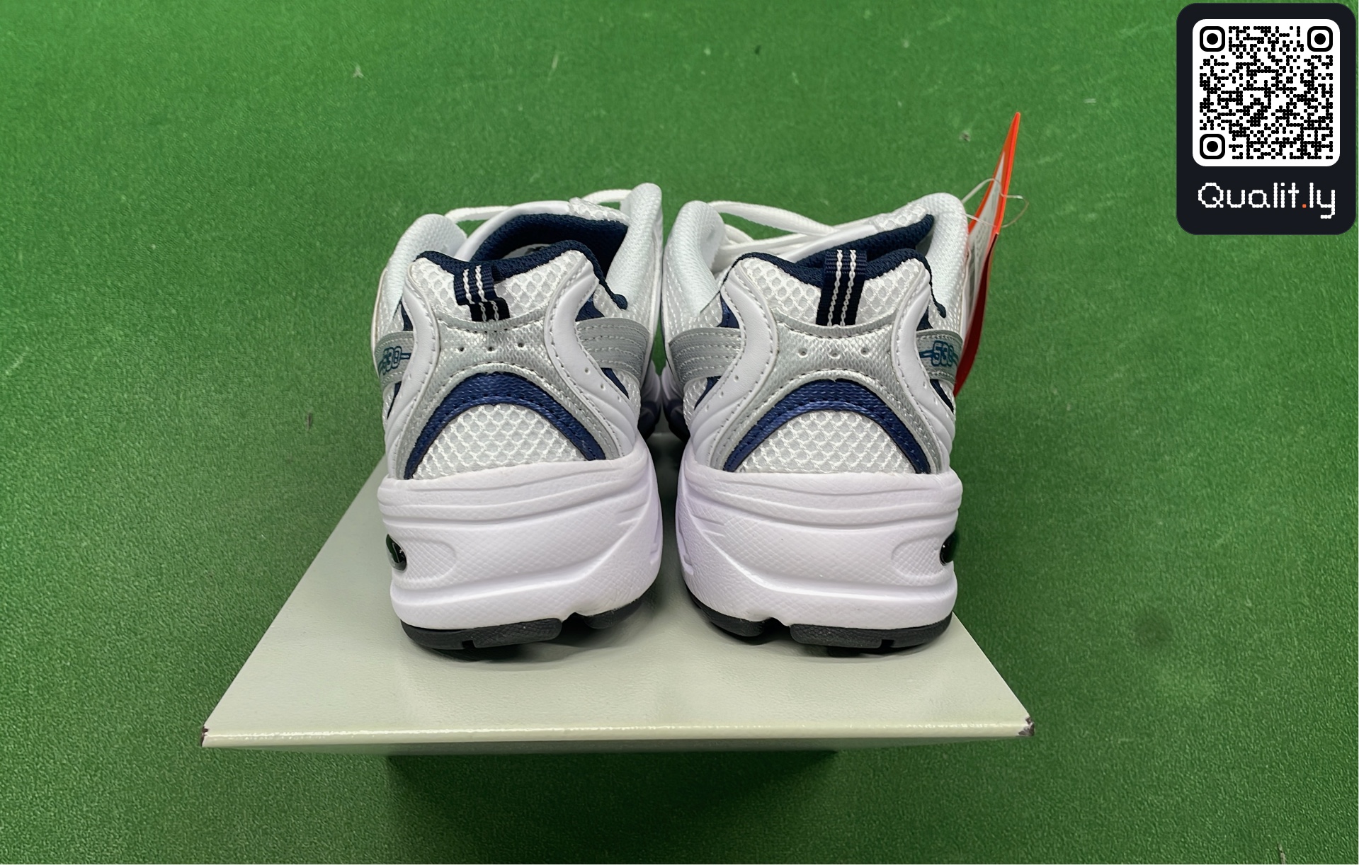 Sneakers — QC-foto 3 av 6