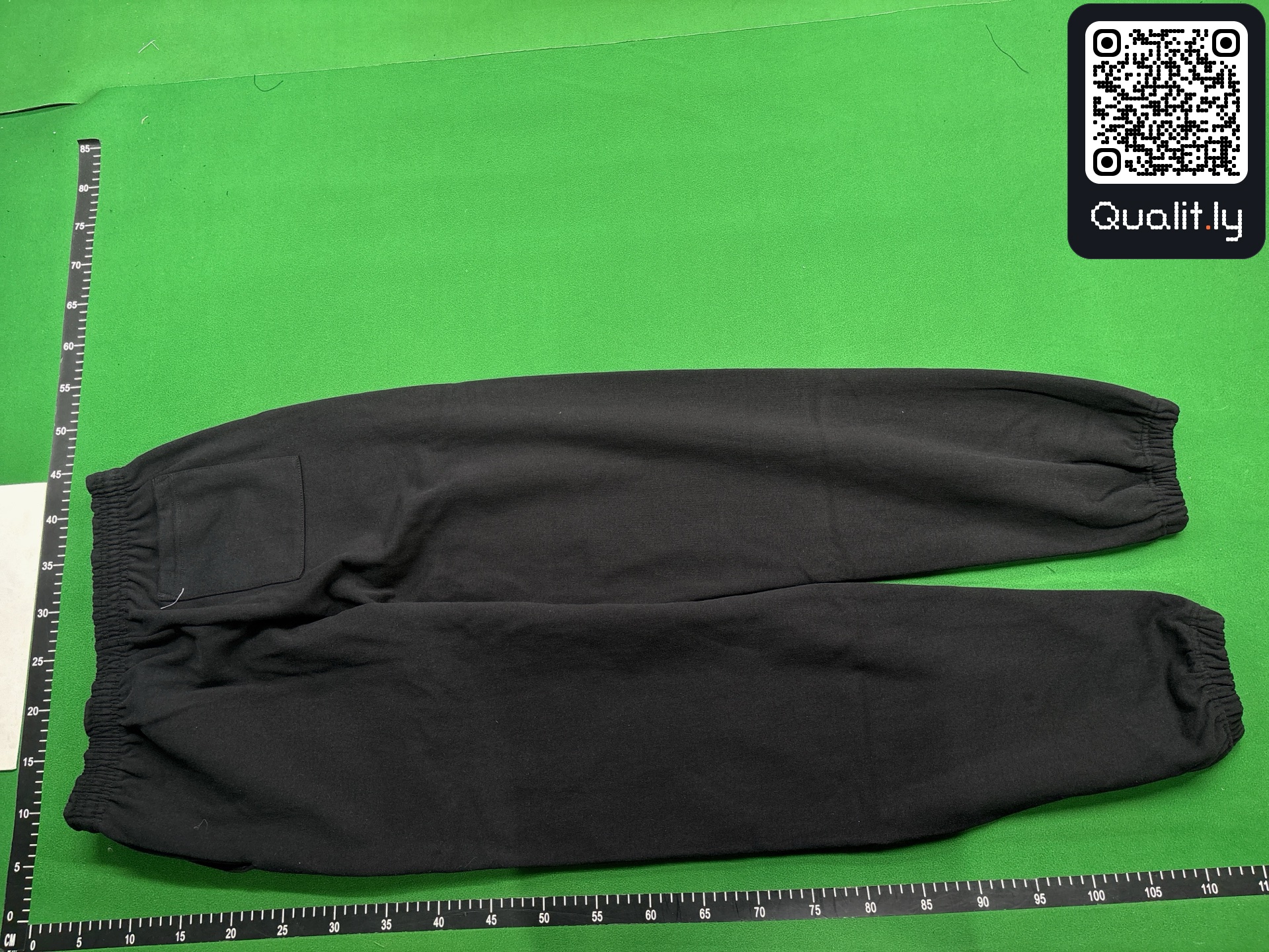 Hose — QC-Foto 3 von 54