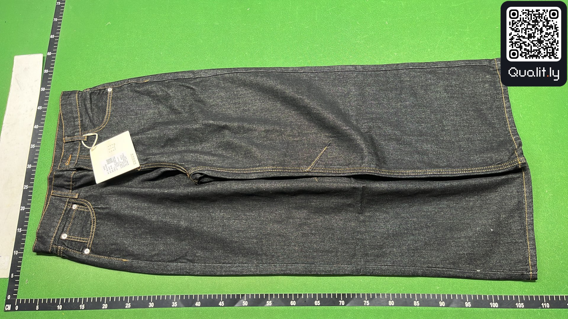 Jeans QC photo 2 of 4