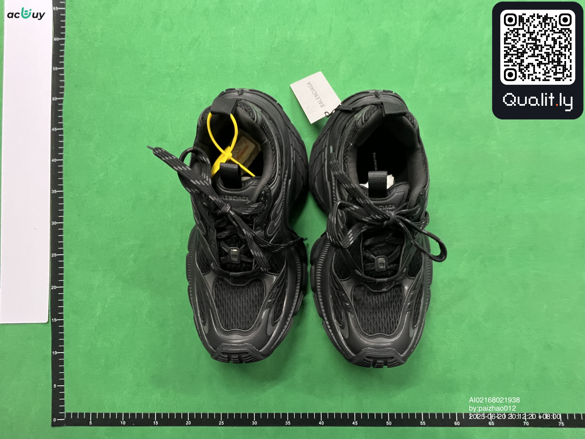 Pantofi sport — fotografie QC 1 din 6