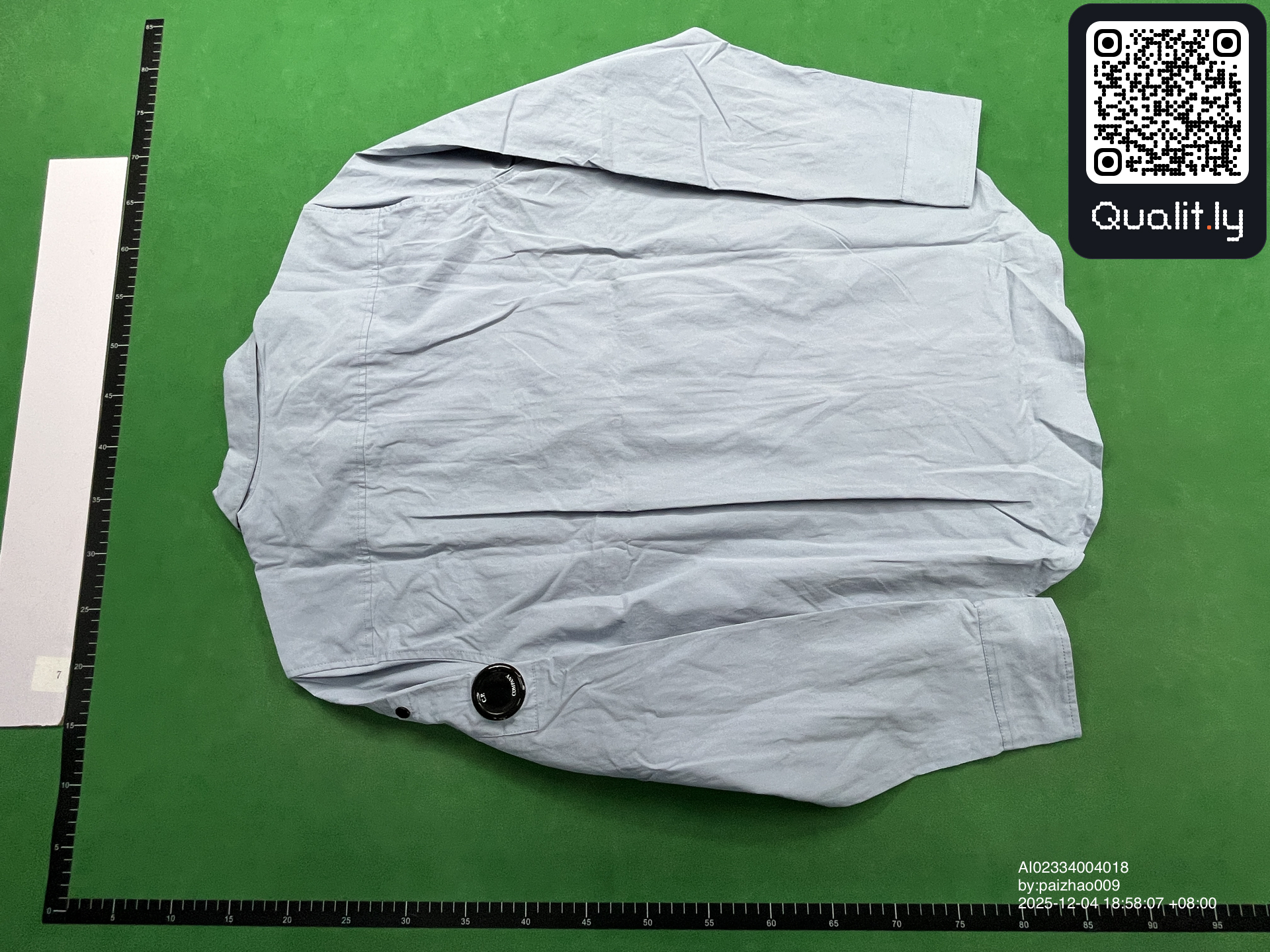Jacket QC photo 3 of 30