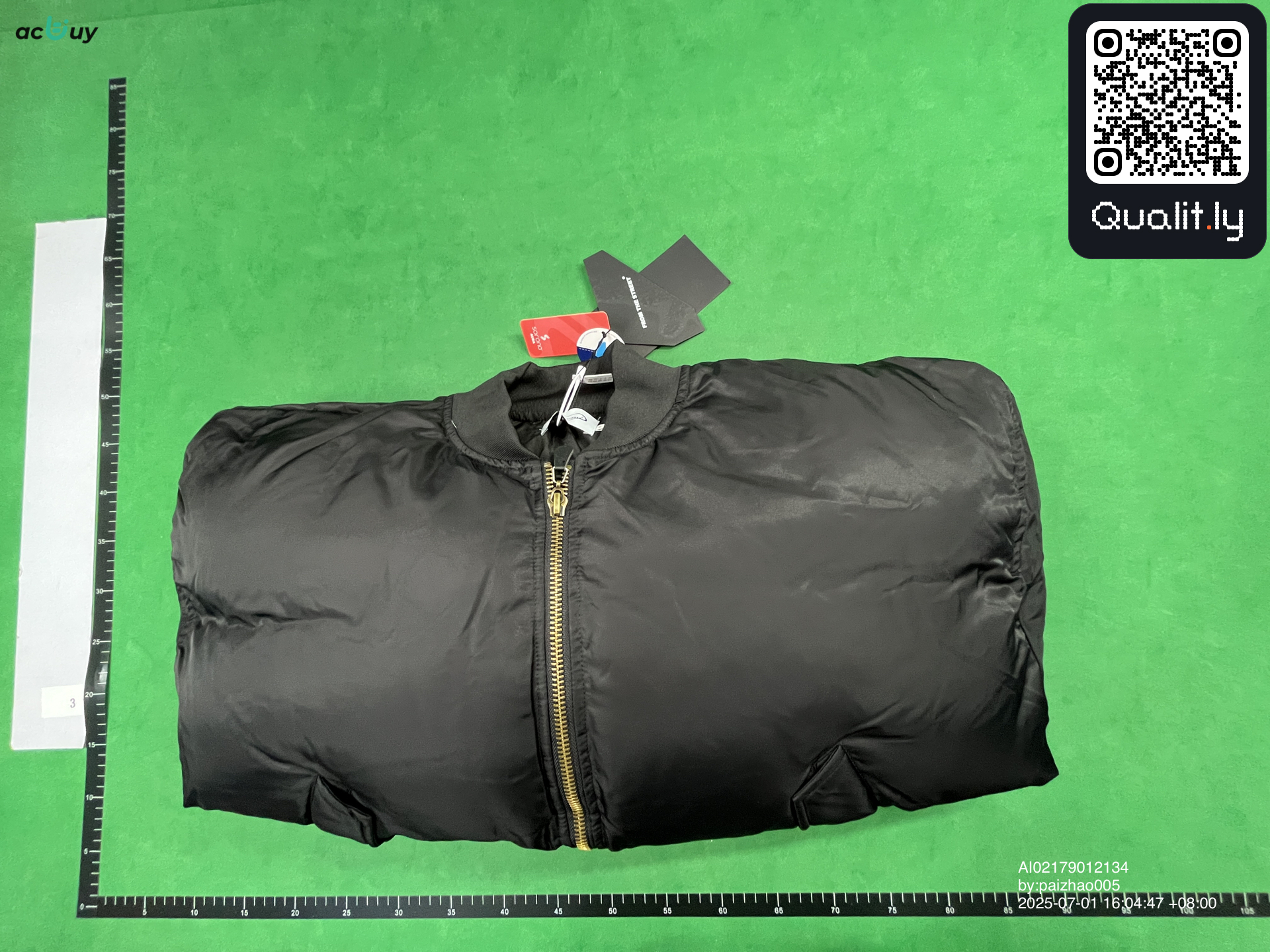 Jacket QC photo 1 of 10