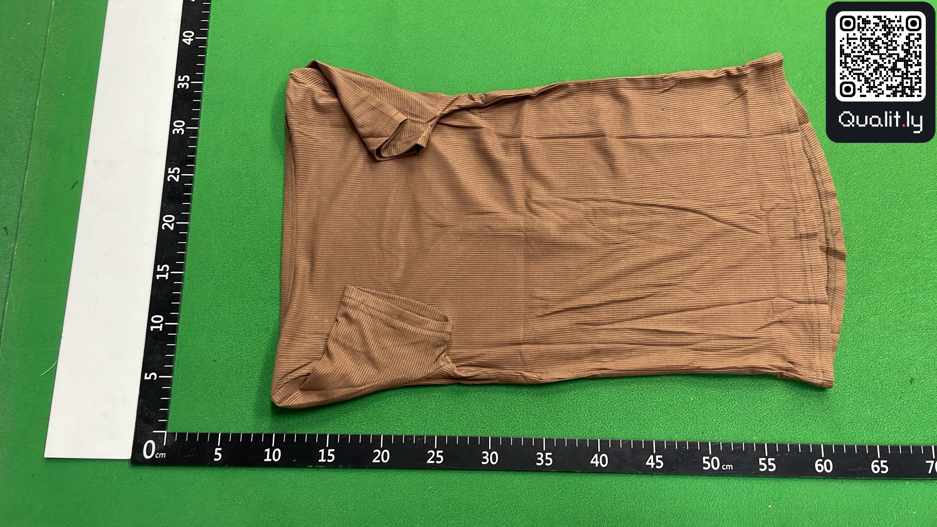 T-shirt — foto QC 3 di 4