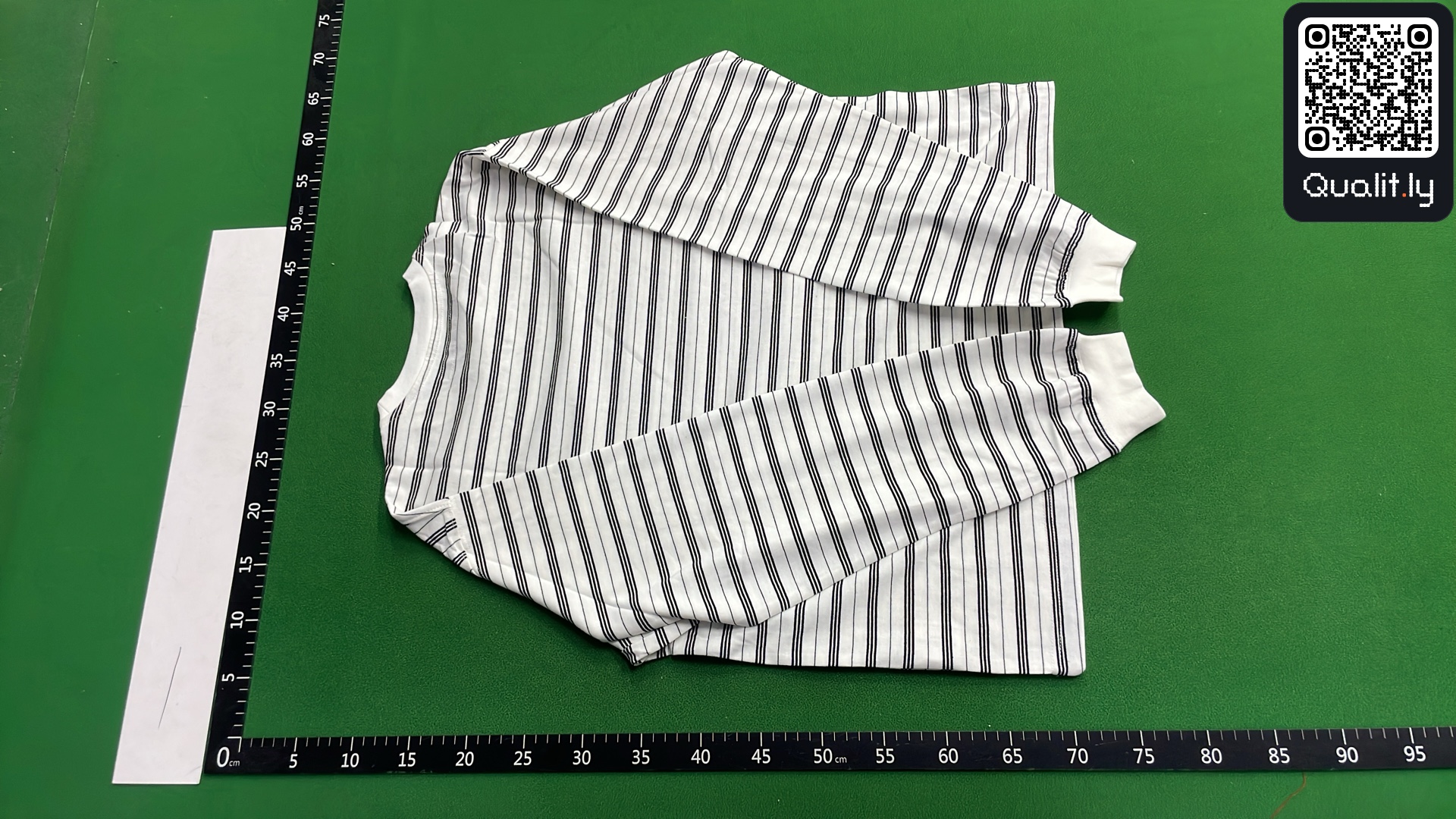 衬衫 QC 照片 3 / 18