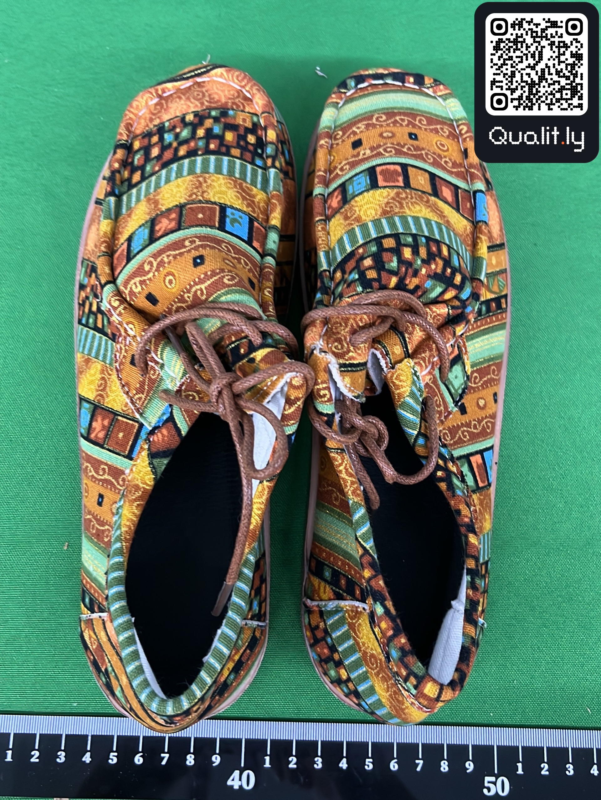 Sneakersy — zdjęcie QC 1 z 10