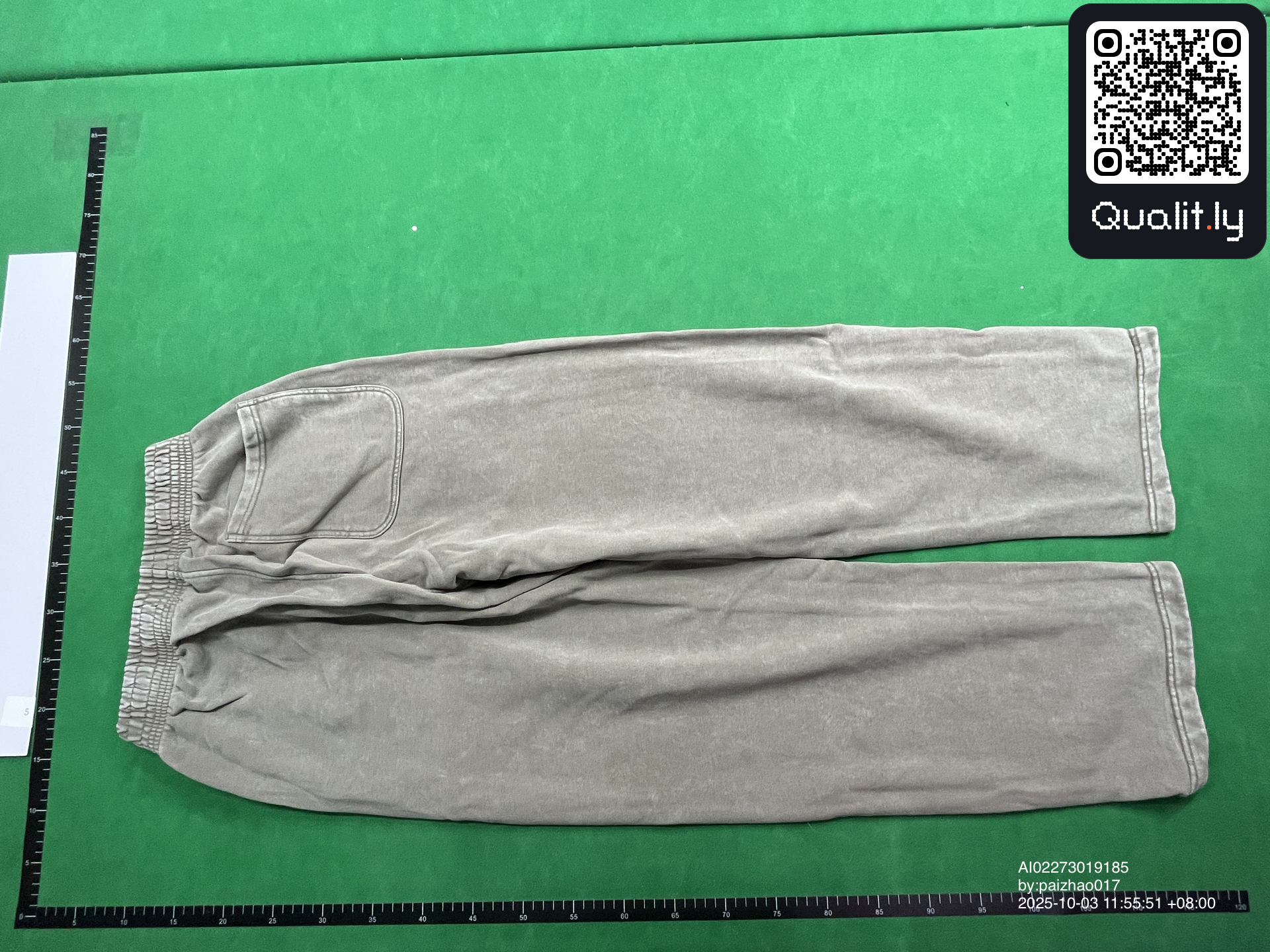 卫衣 QC 照片 2 / 8