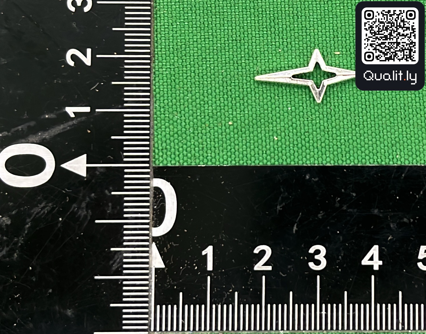 Gioiello — foto QC 2 di 3