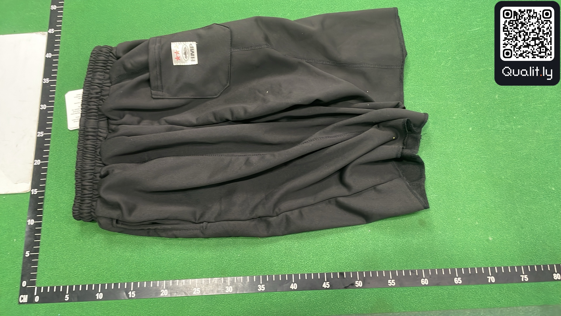 短裤 QC 照片 3 / 4