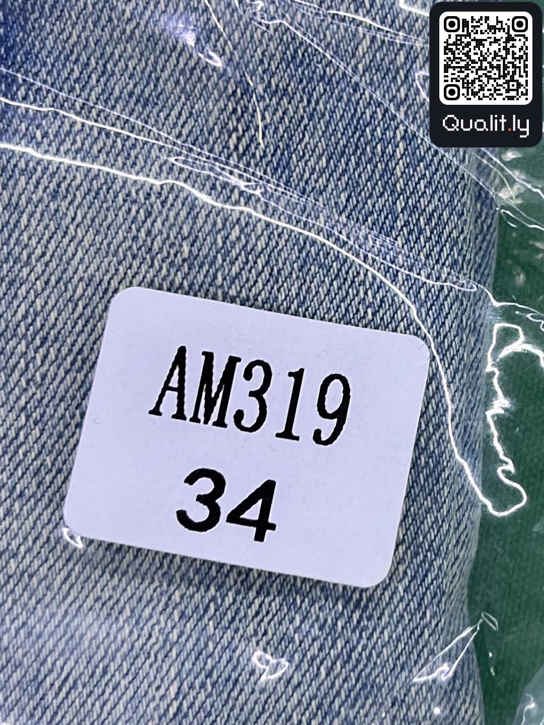 Jeans — QC-foto 1 av 16