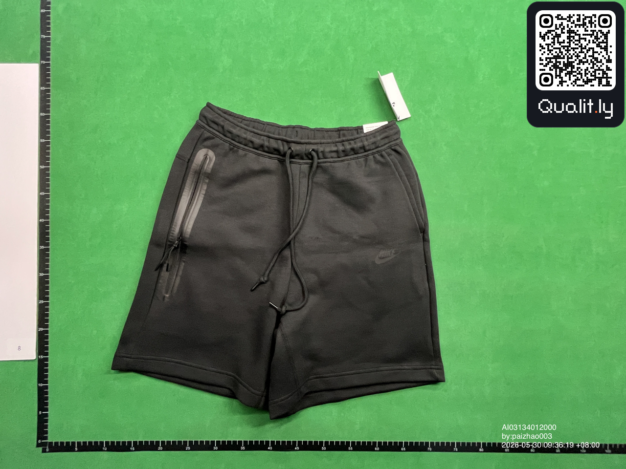 Hoodie — QC-foto 2 van 85