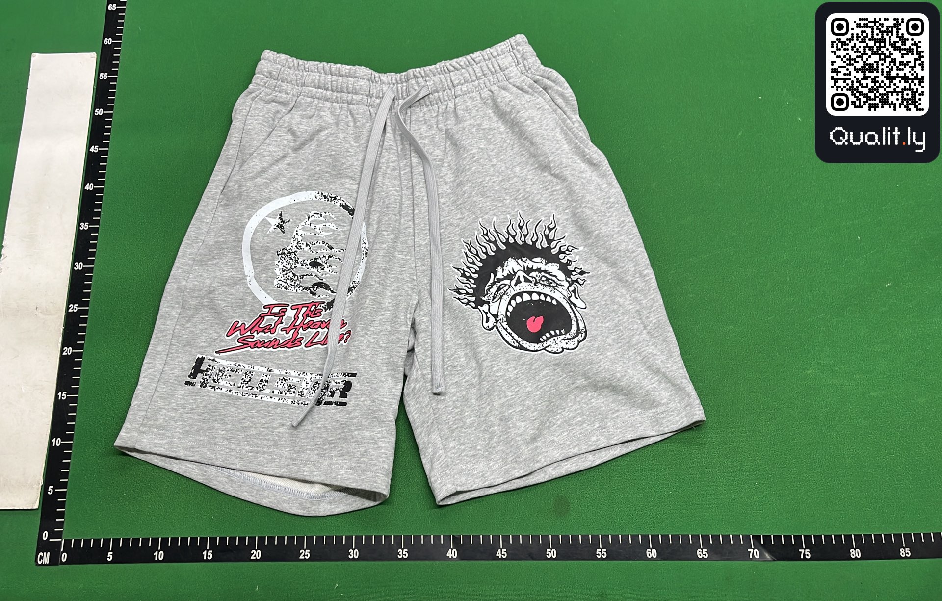 Hoodie QC photo 2 of 4