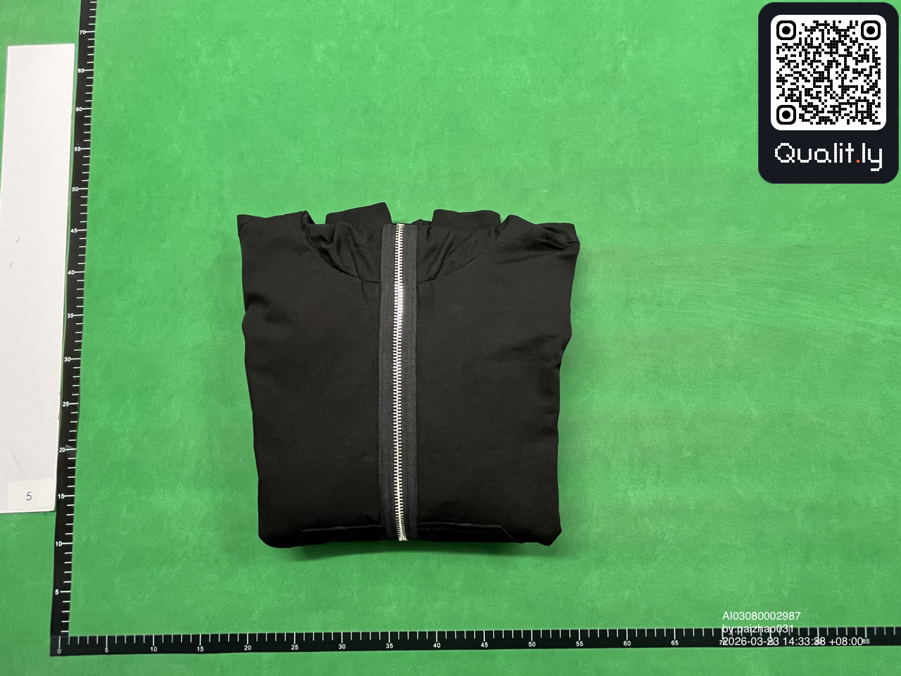 Hoodie — QC-foto 1 av 34