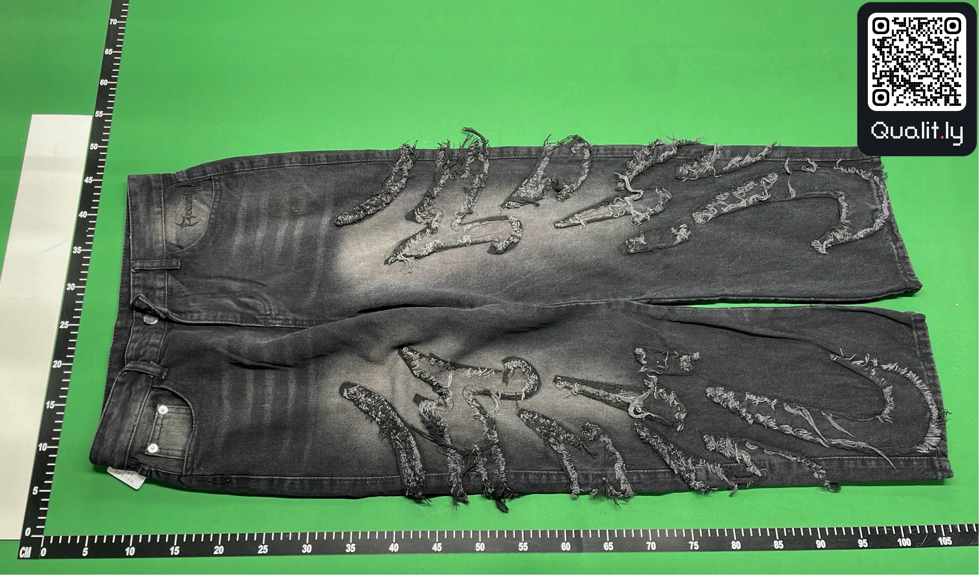 Jeans QC photo 2 of 4