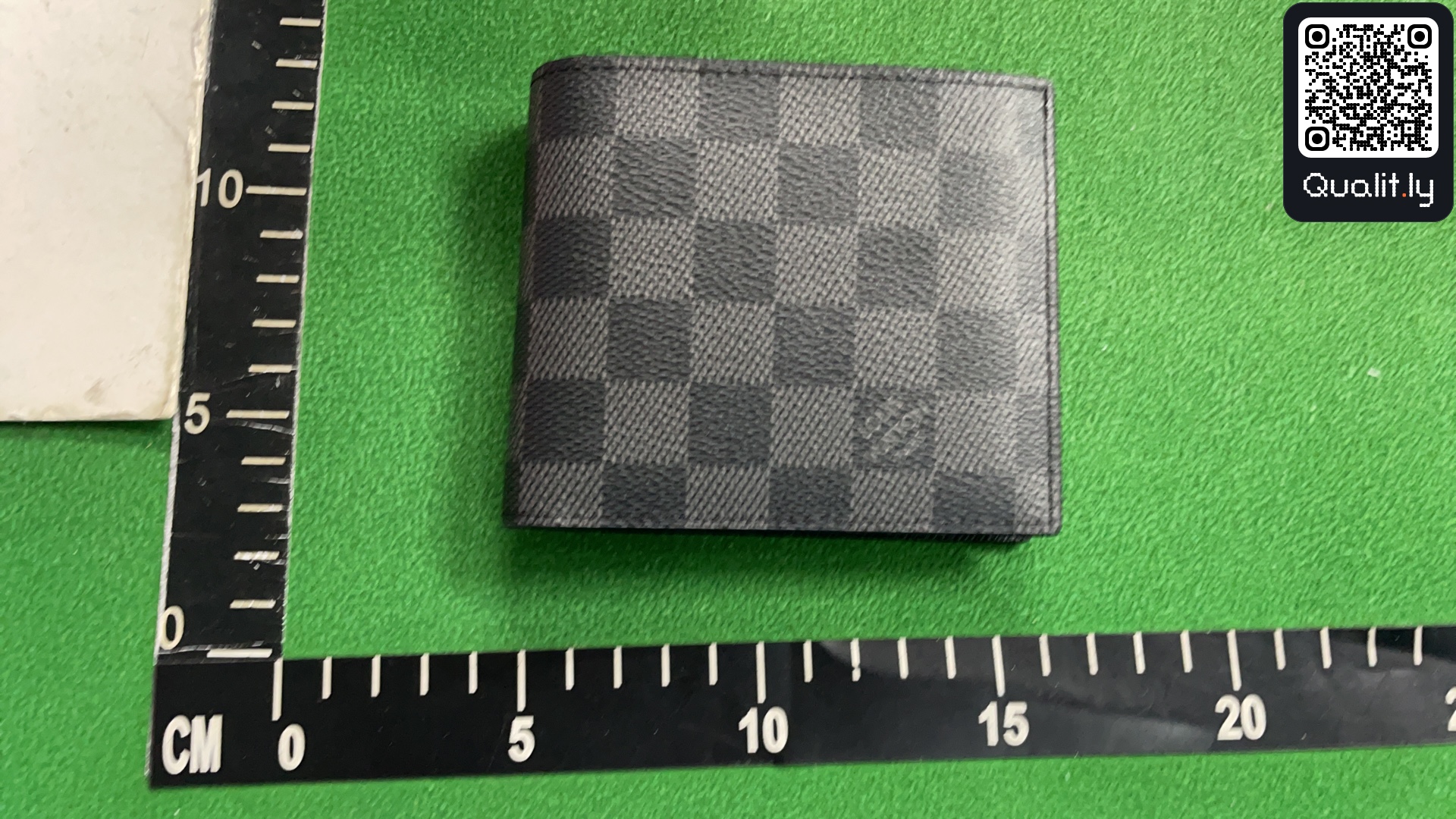 Wallet QC photo 1 of 45