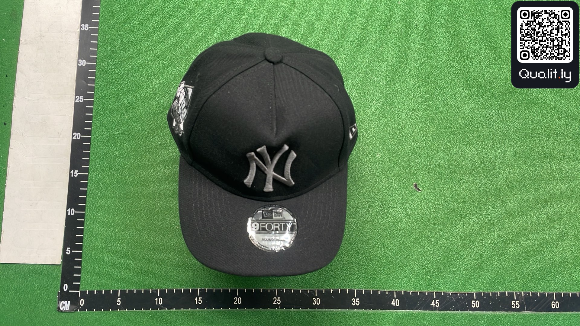 Cap QC photo 1 of 3