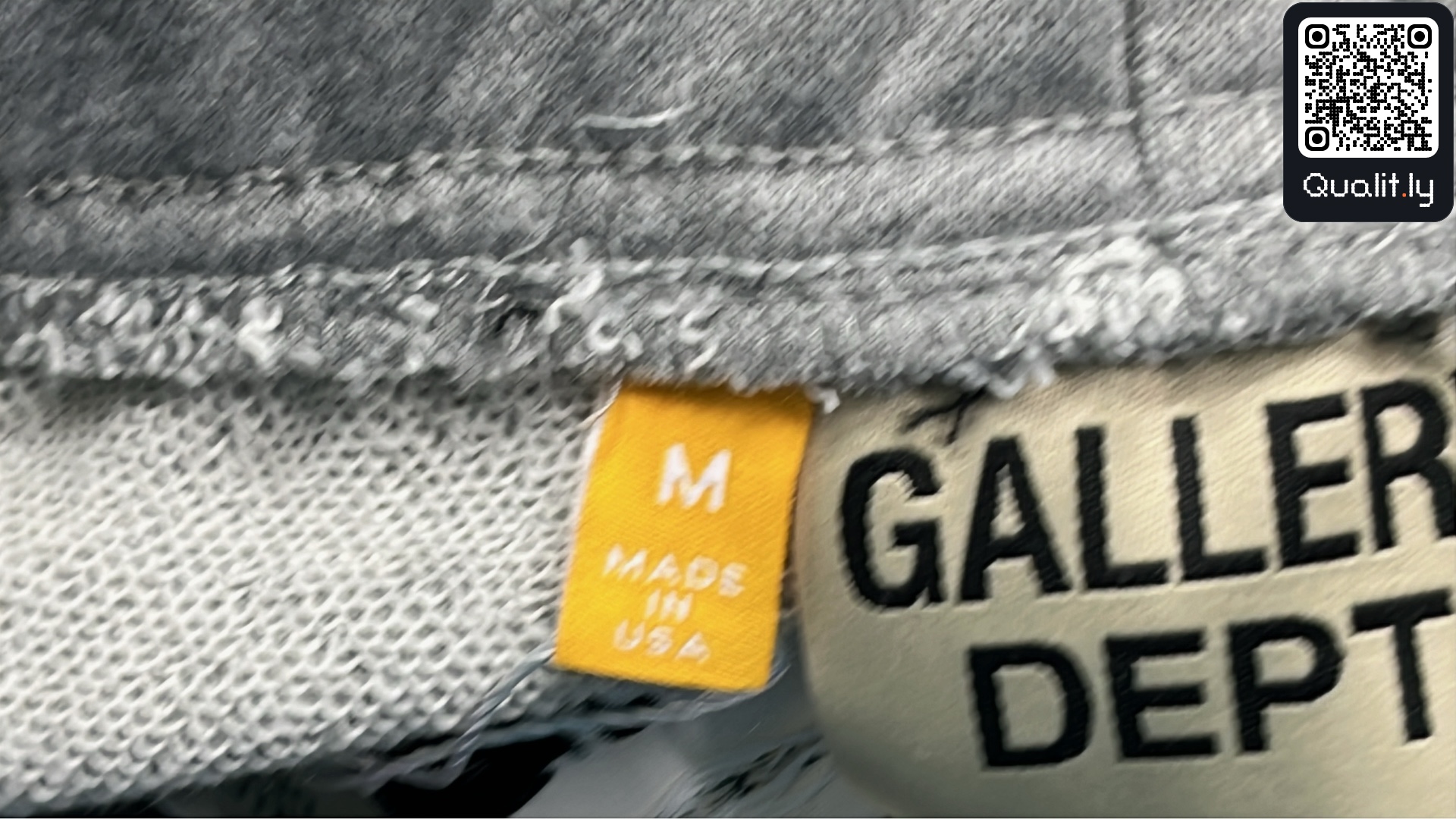 Pantaloni — foto QC 1 di 4