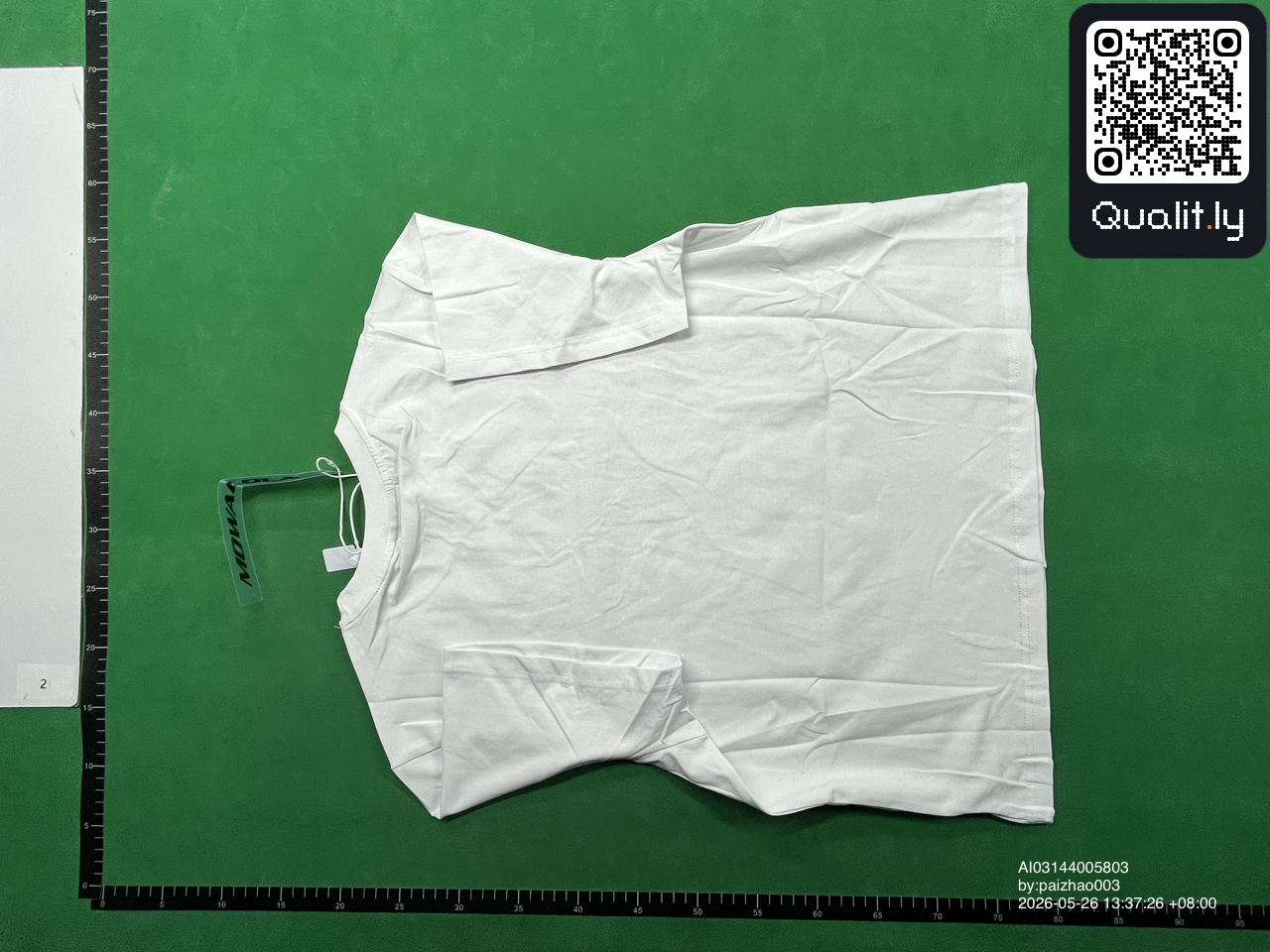 T-Shirt — QC-Foto 2 von 4