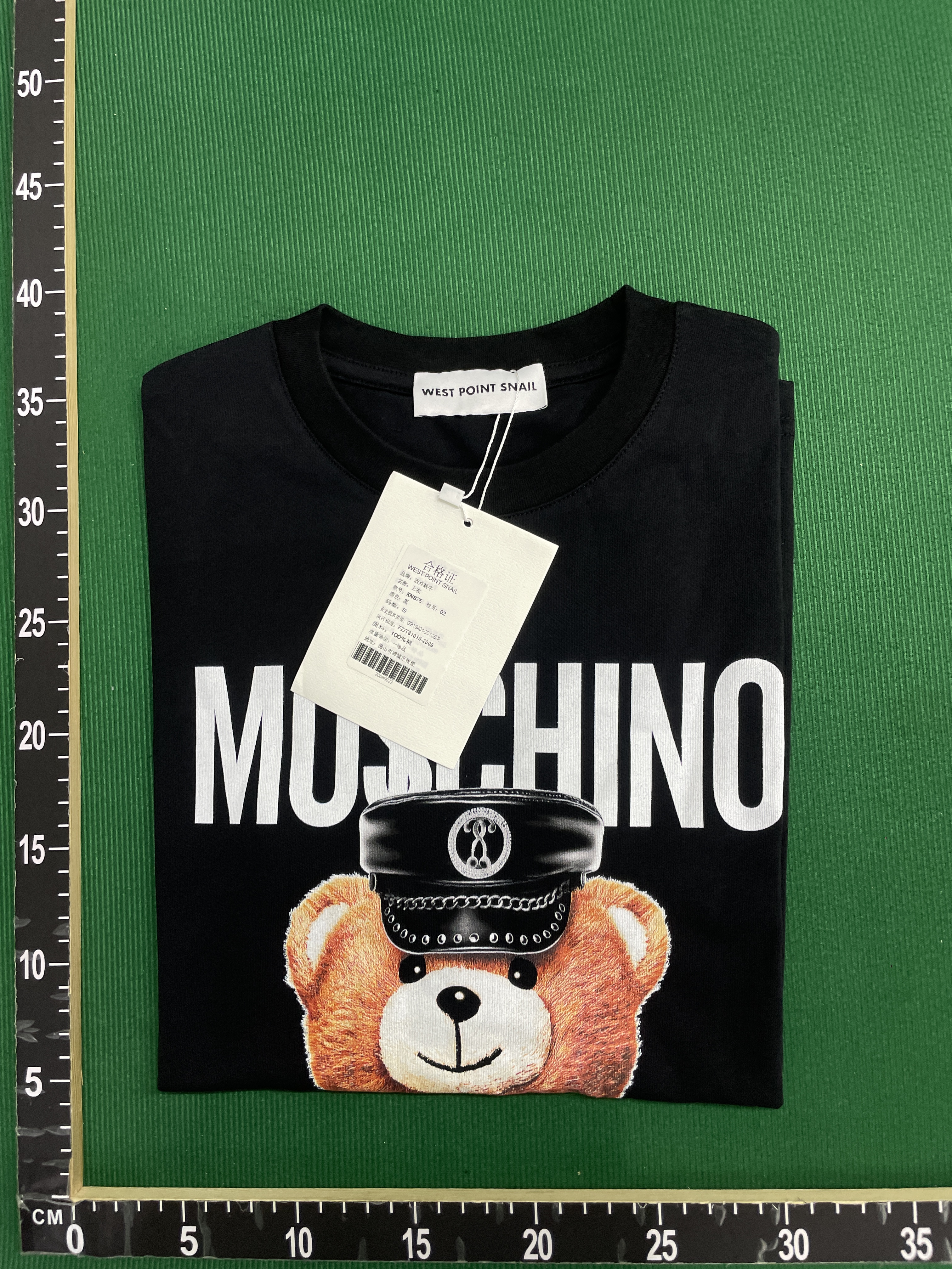 Camiseta — foto QC 3 de 5