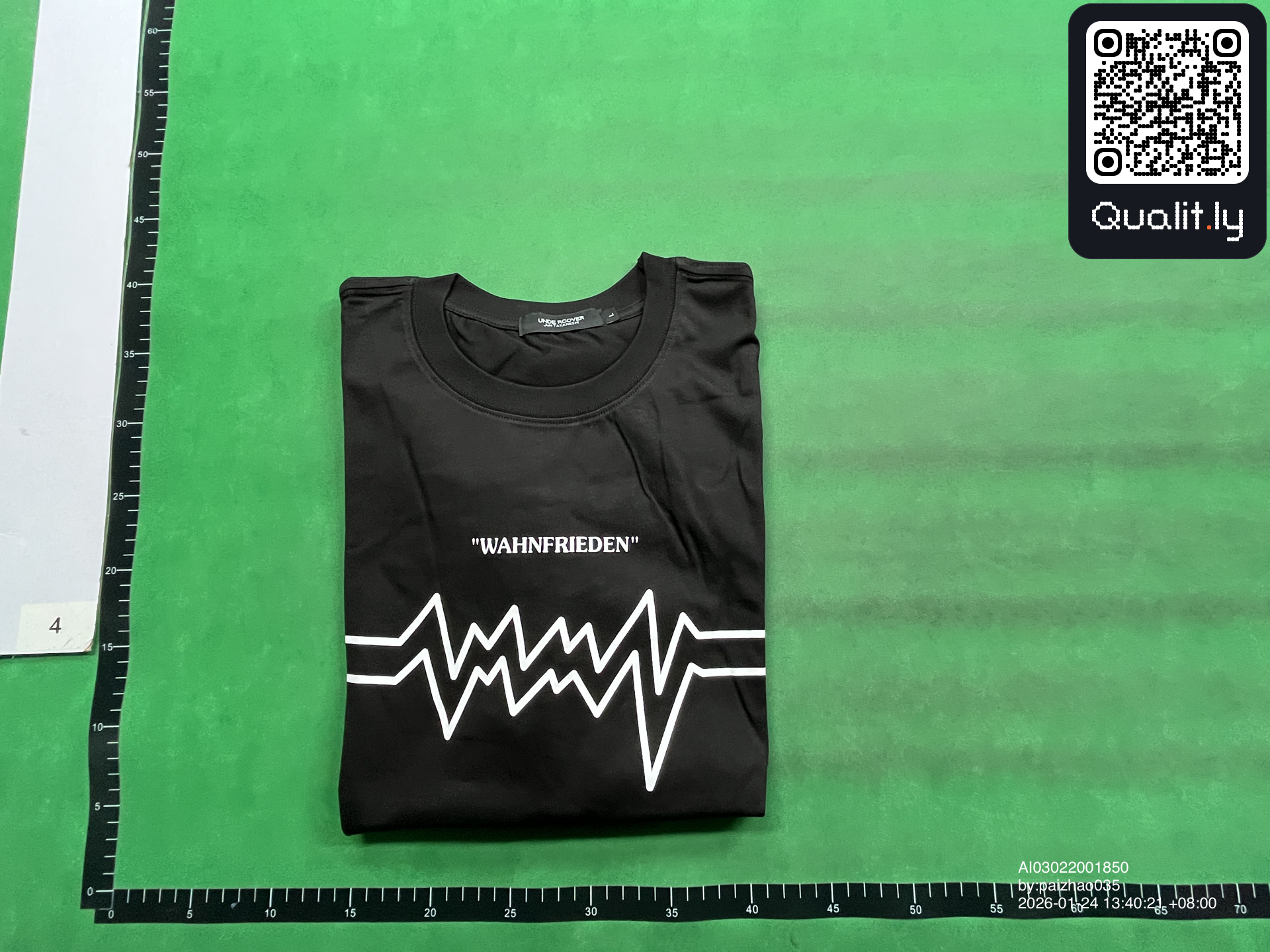T-shirt — photo QC 1 sur 12