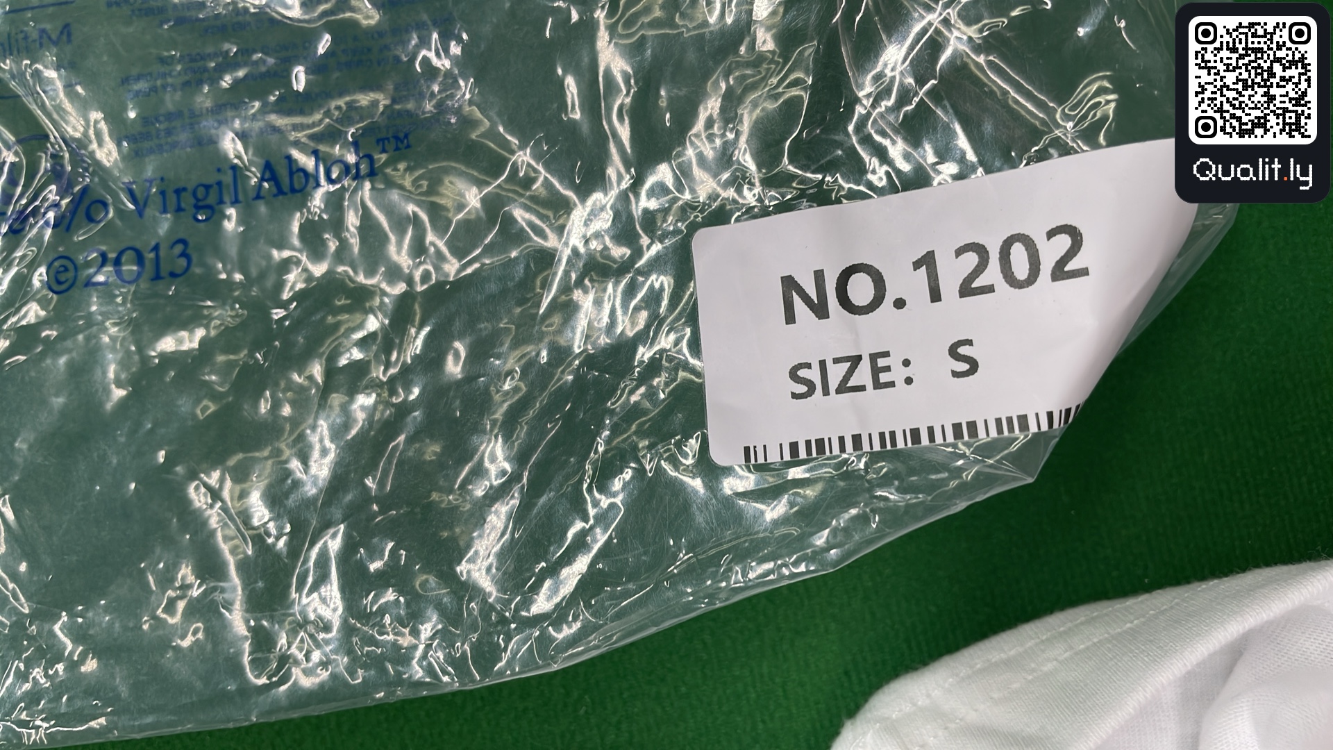 Camiseta — foto QC 1 de 32