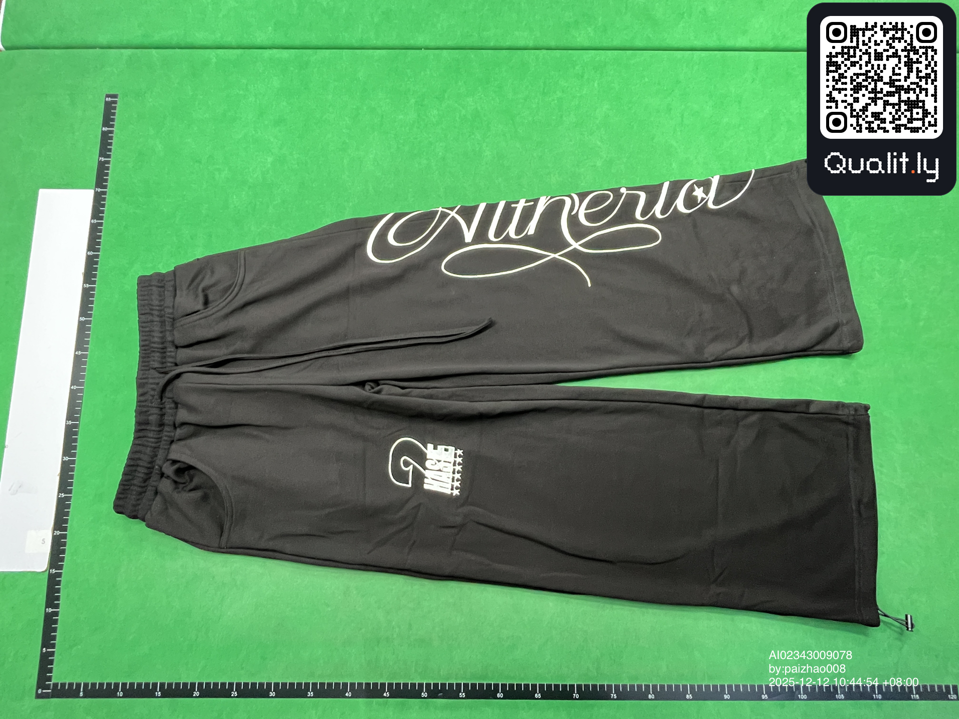 Pants QC photo 3 of 4
