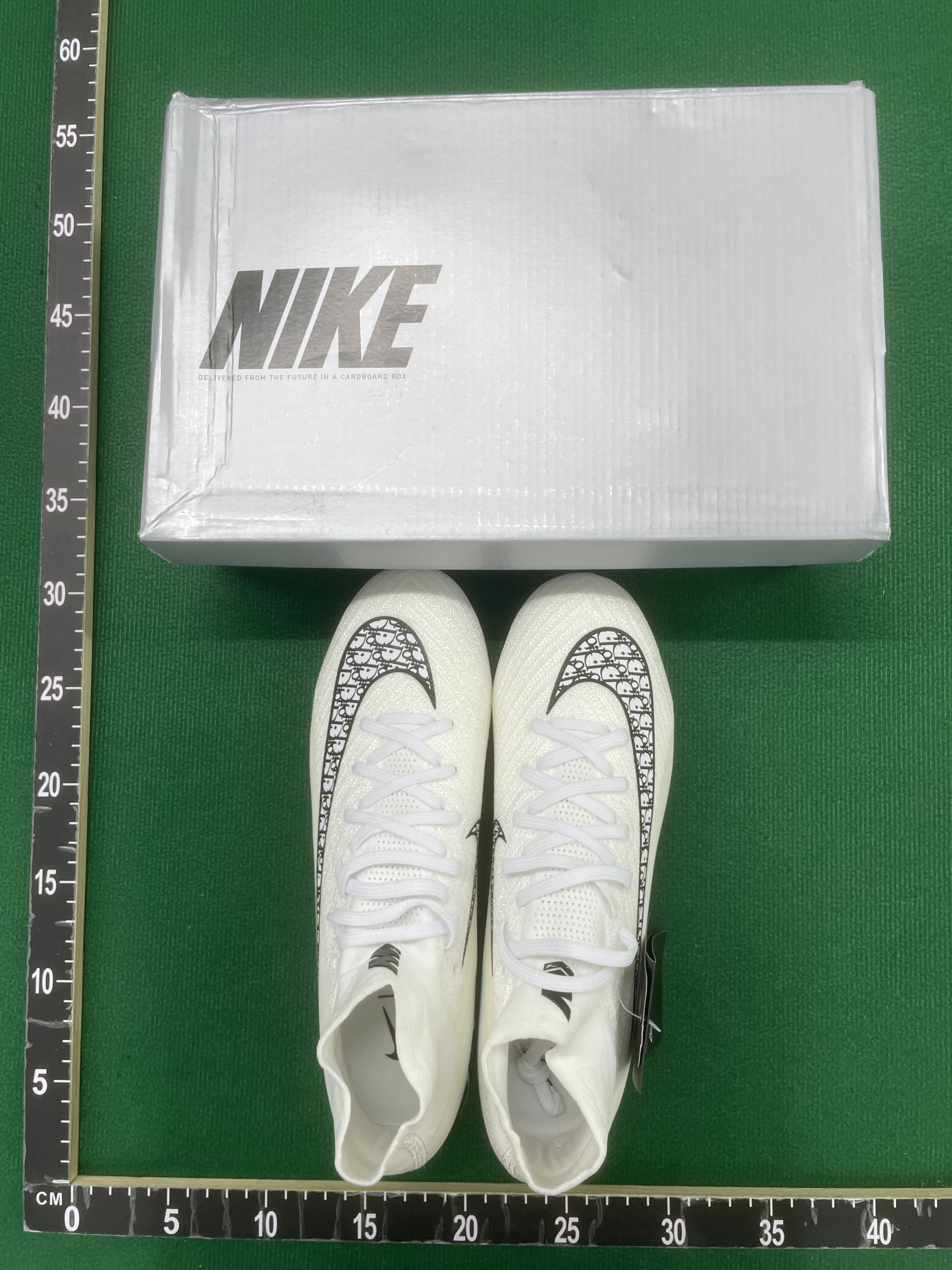 Foto QC 2 di 8