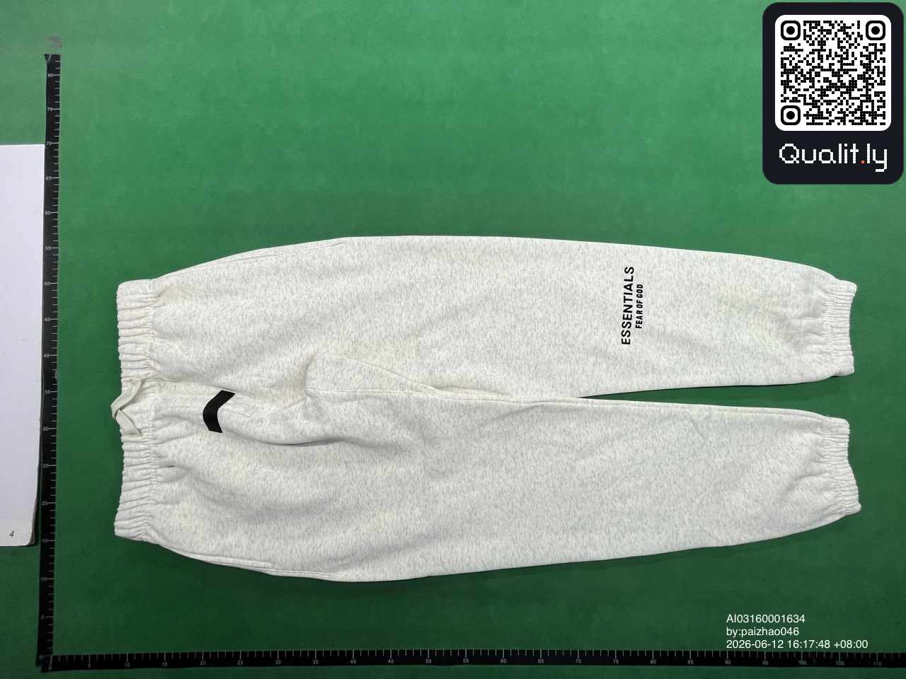 Hoodie — QC-foto 3 av 175