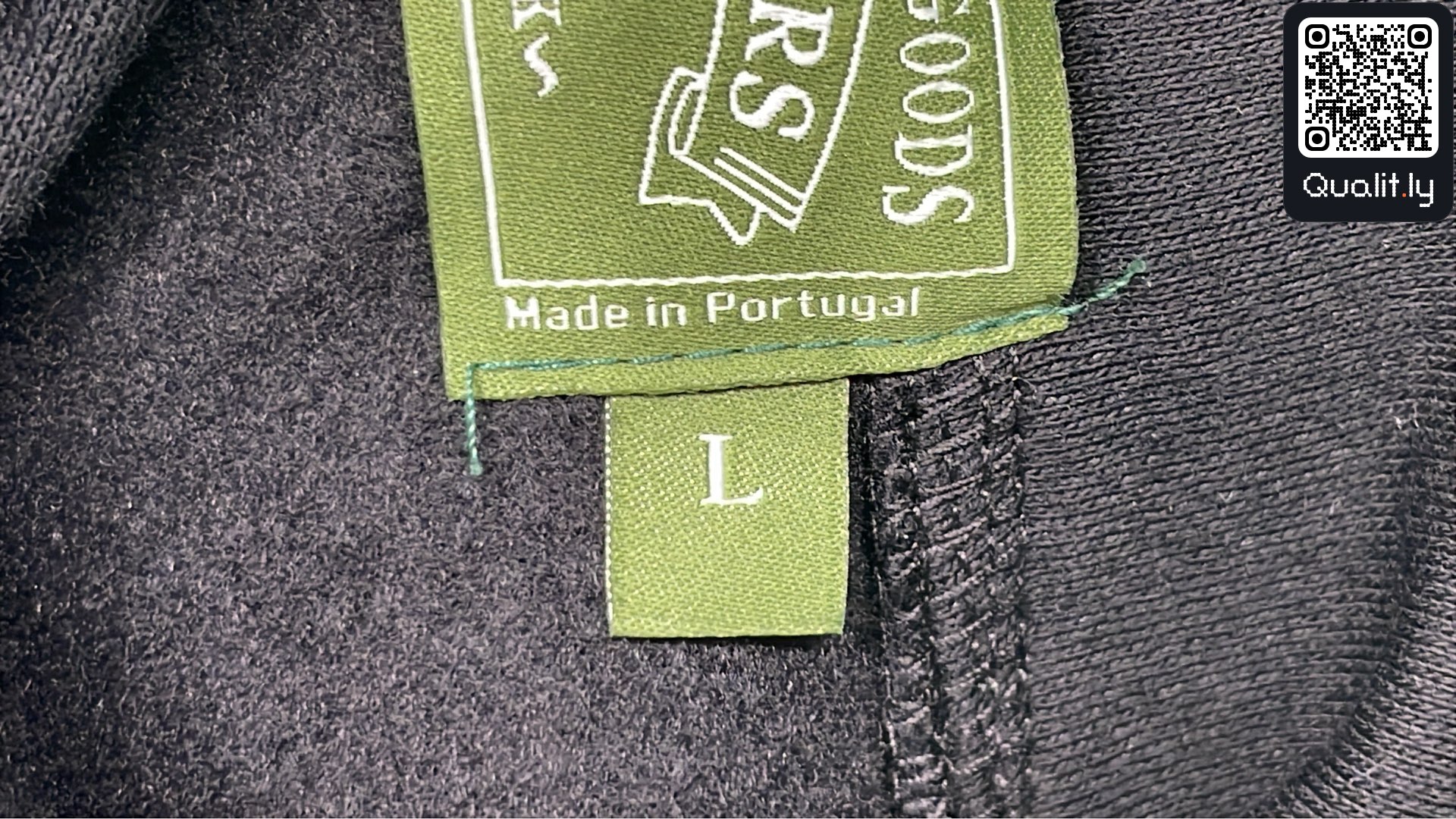 Hoodie QC photo 1 of 16