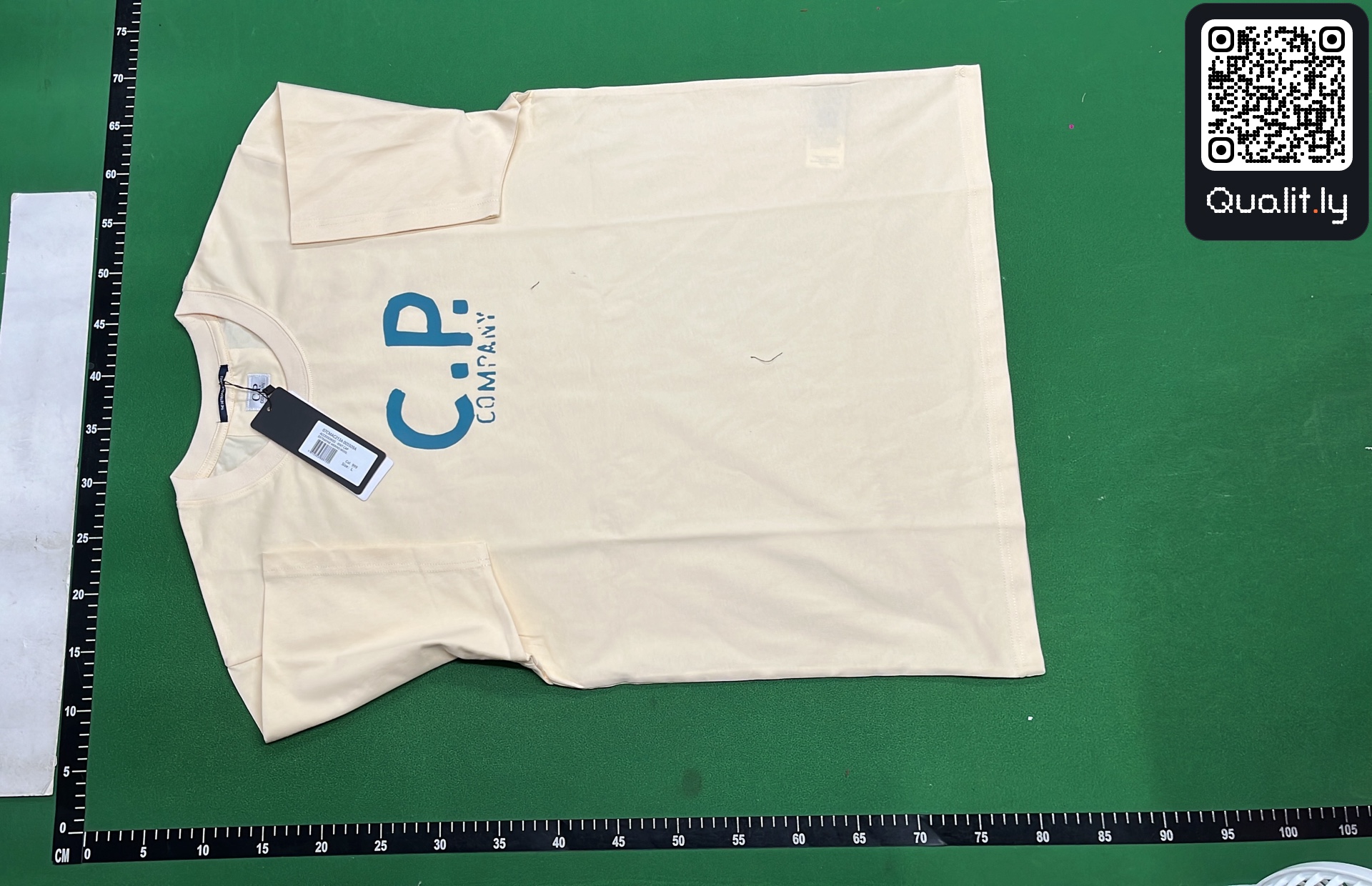 T恤 QC 照片 2 / 4