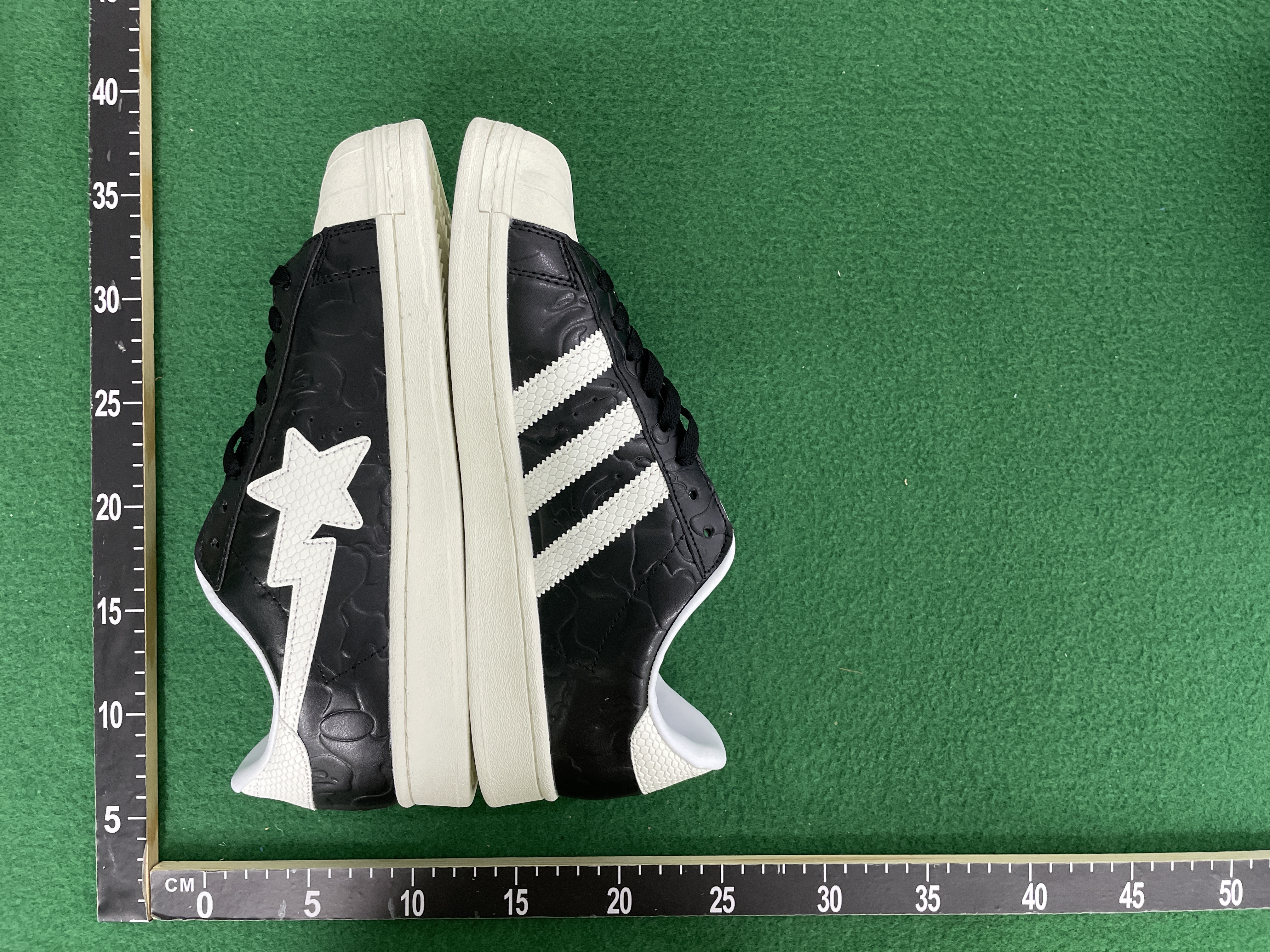 Sneaker — QC-Foto 3 von 78