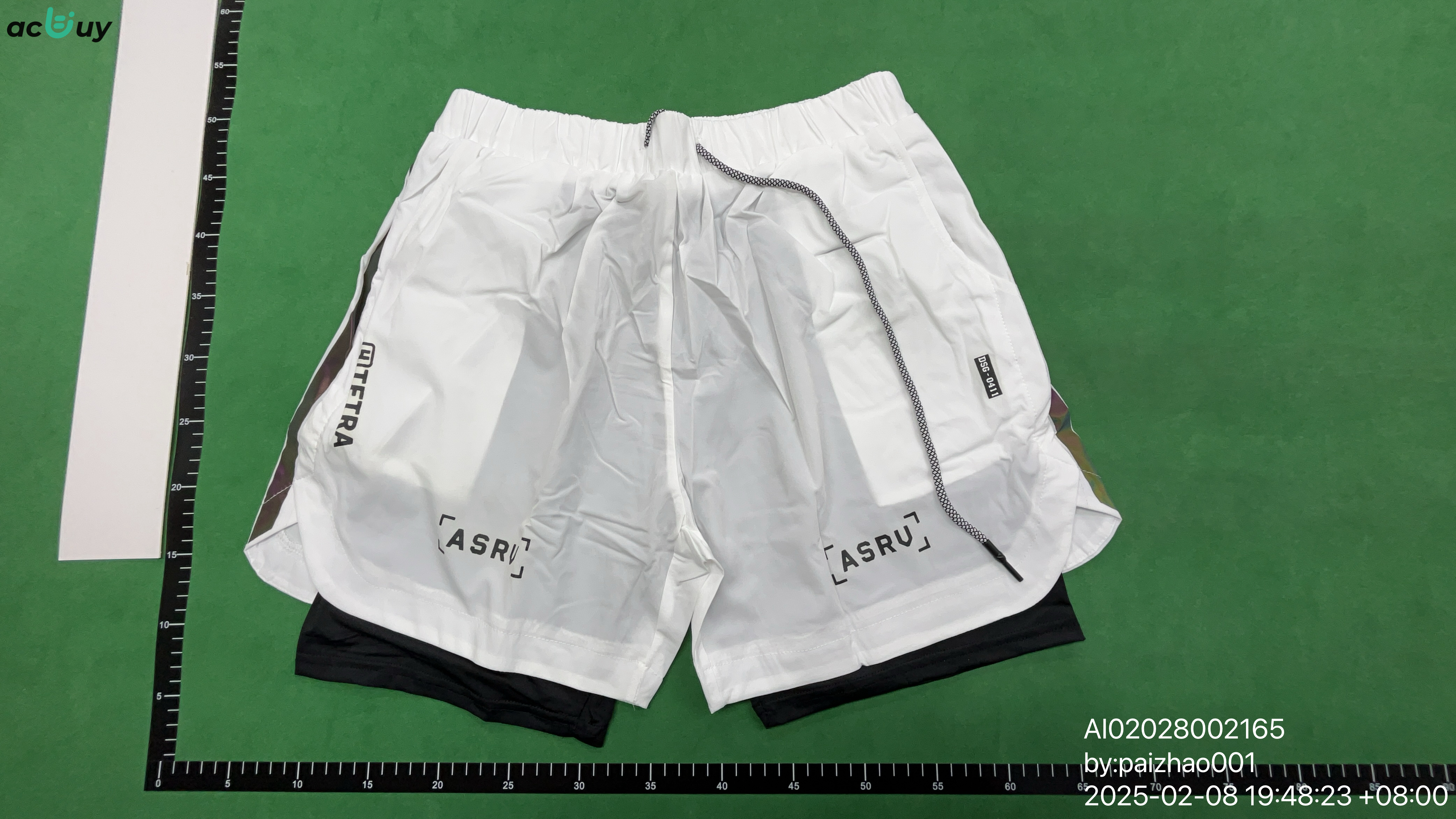 短裤 QC 照片 3 / 17