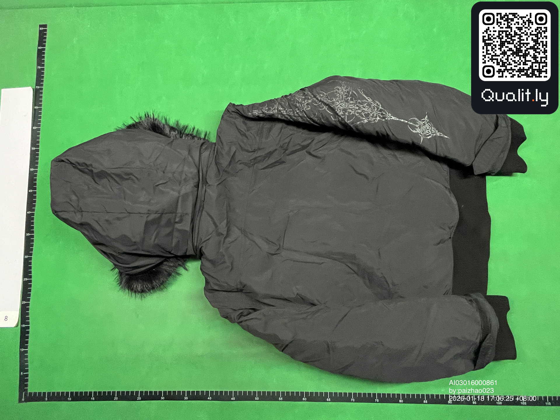 夹克 QC 照片 2 / 16