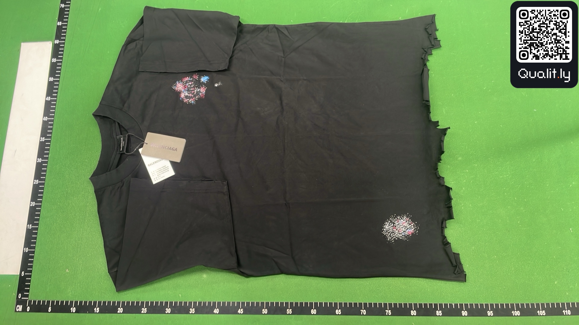 T恤 QC 照片 2 / 4