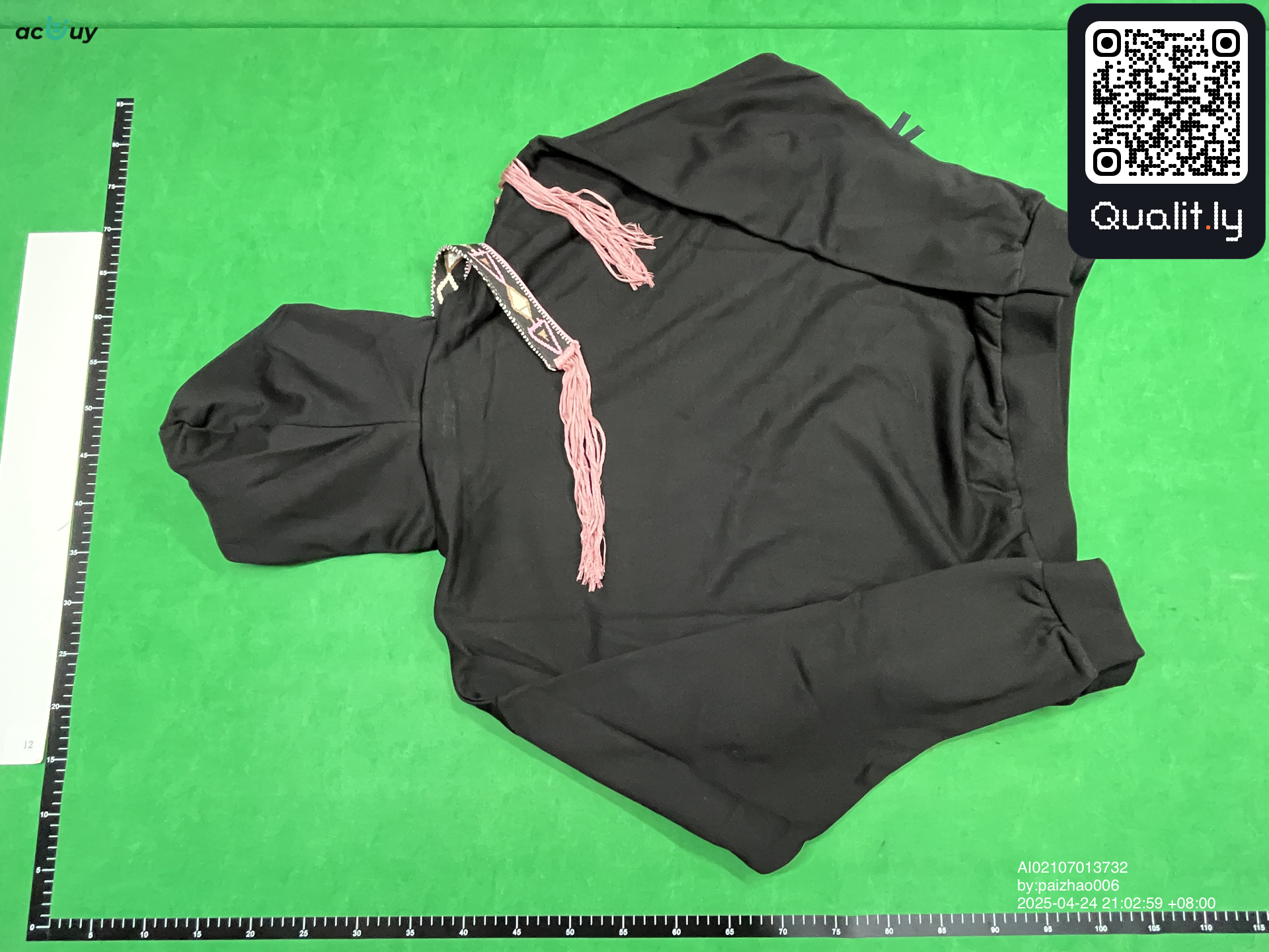 Hoodie — QC-foto 2 van 4