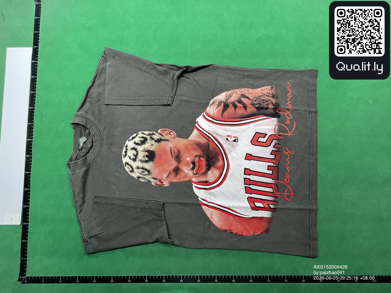T-shirt — QC-foto 1 av 149