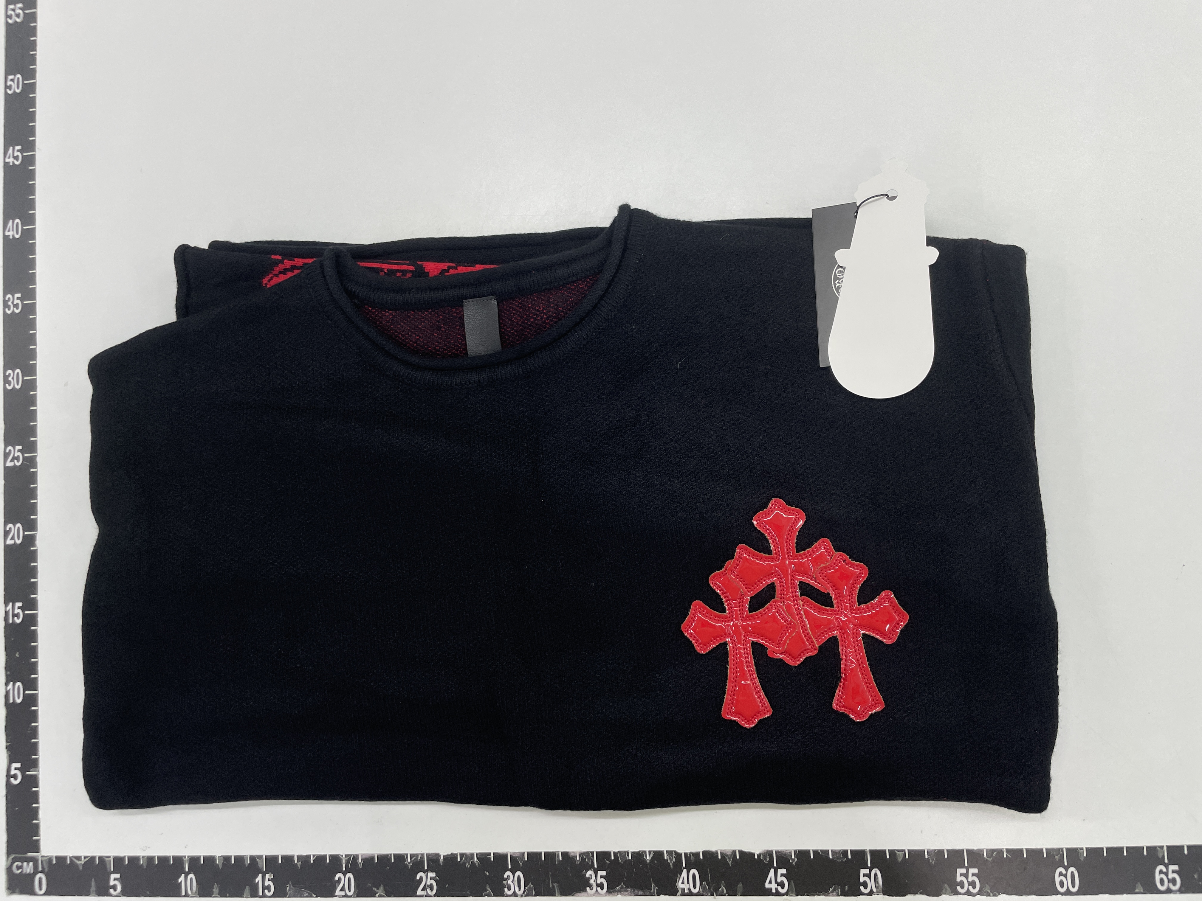Sweater QC photo 1 of 52
