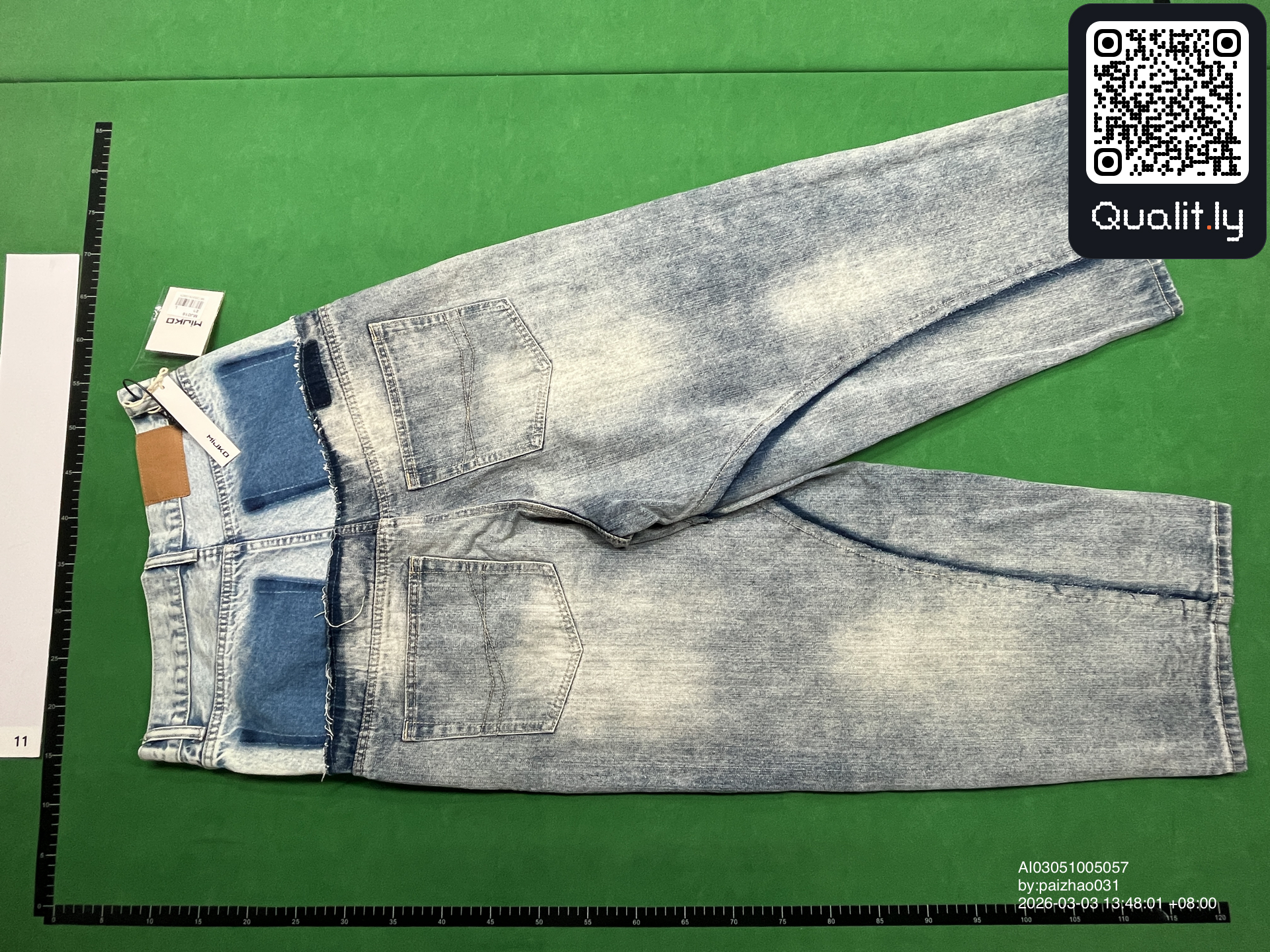 Jeans — QC-foto 2 van 12