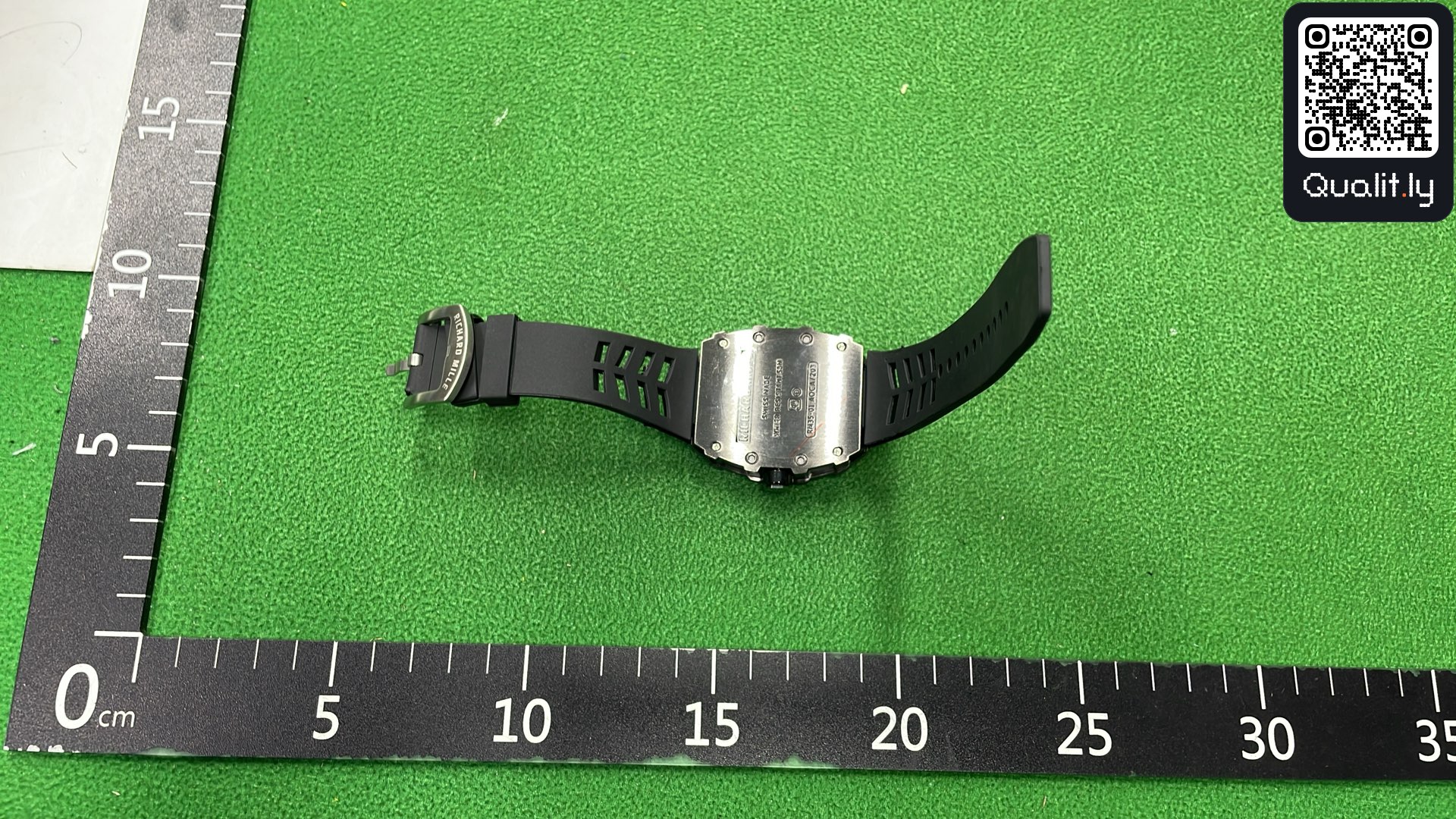 Montre — photo QC 2 sur 37