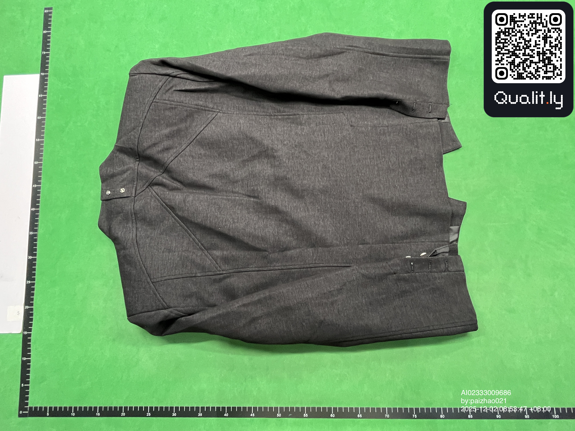 Pantalón — foto QC 2 de 8