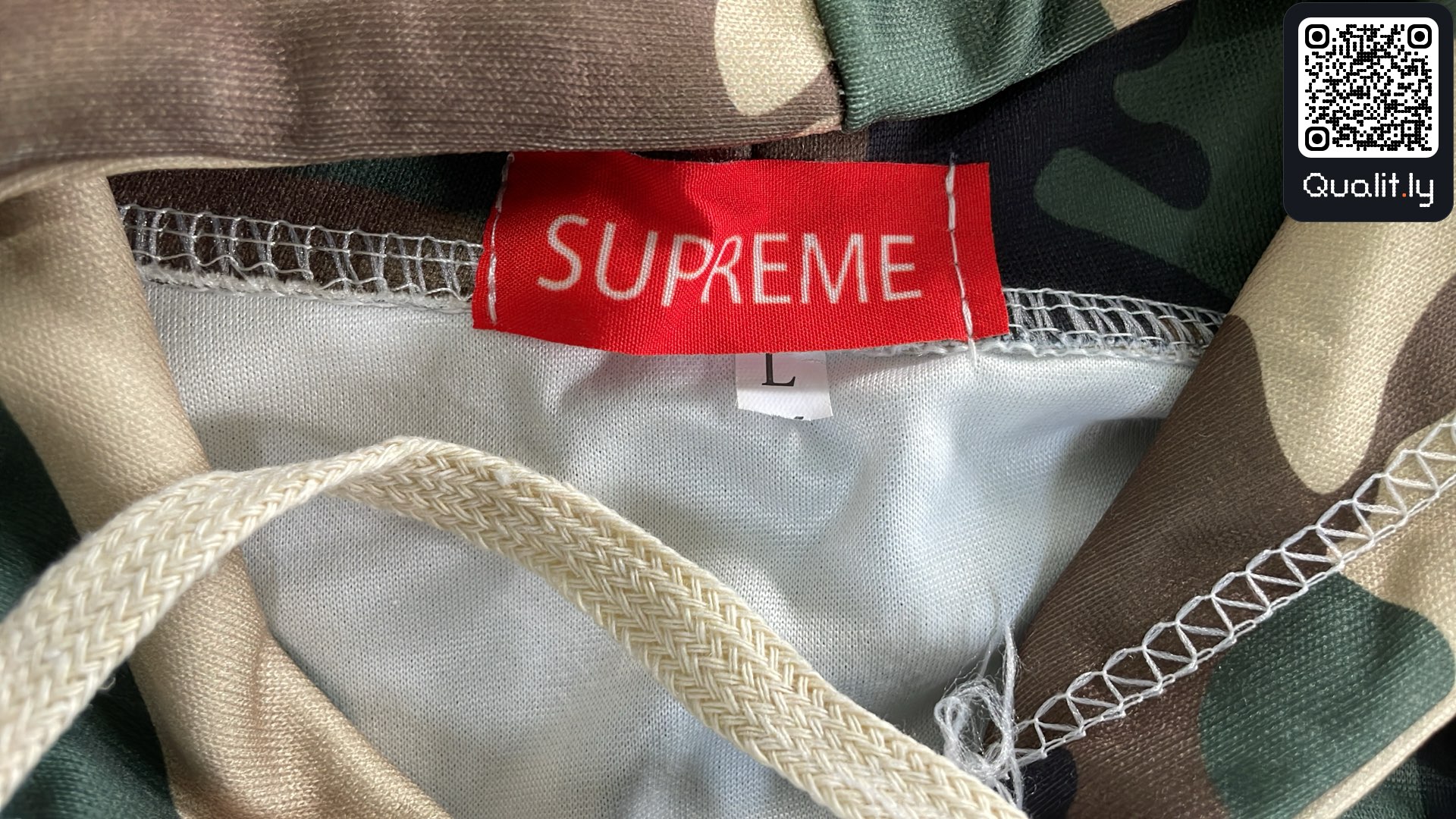 Hoodie — QC-foto 1 van 44