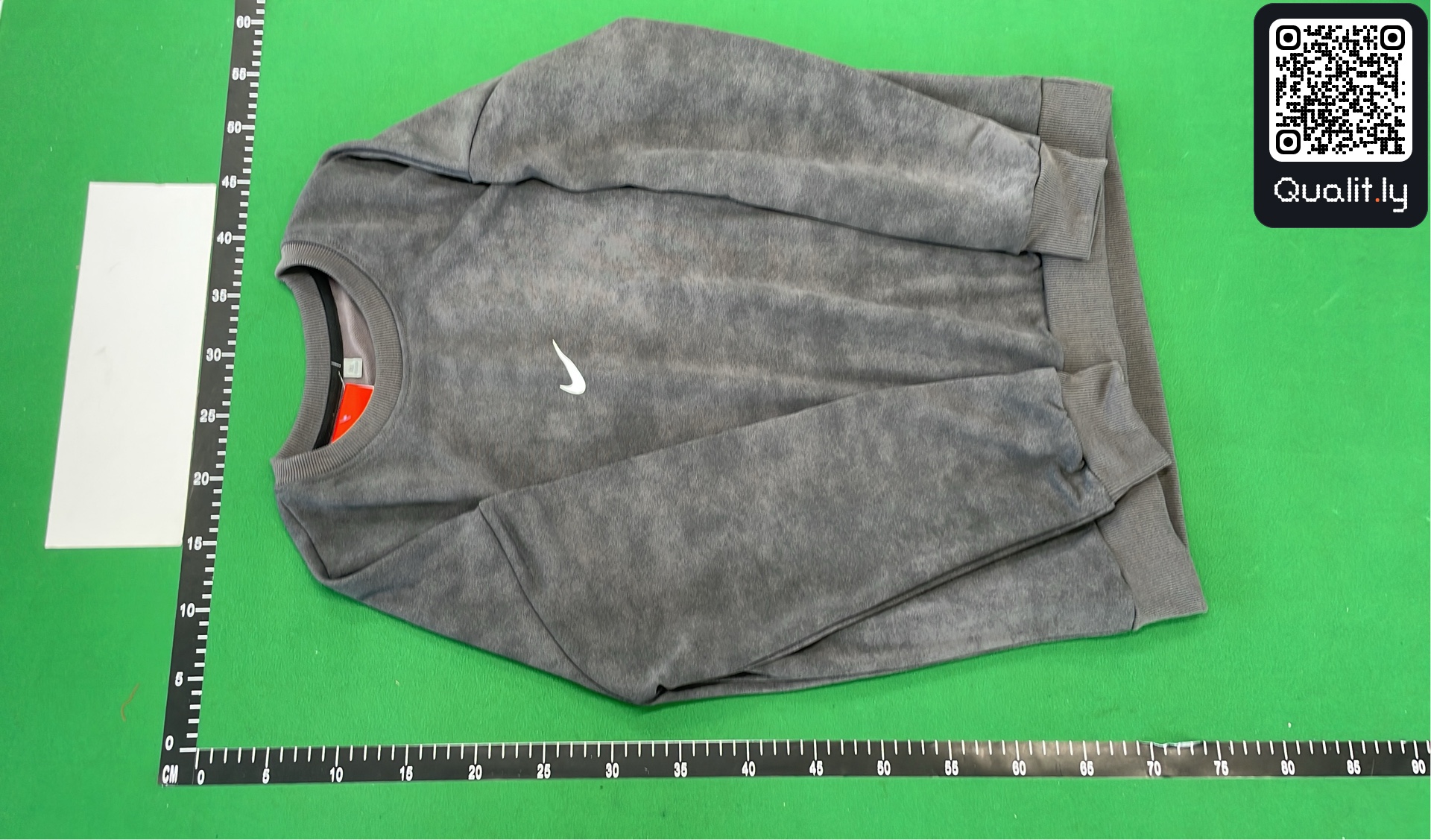 Sweatshirt — QC-foto 2 av 12