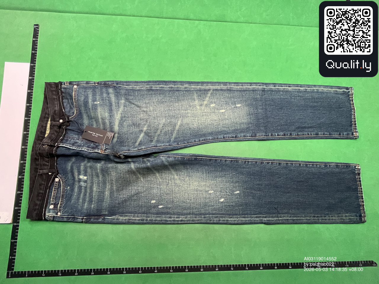 Jeans — QC-foto 1 van 26