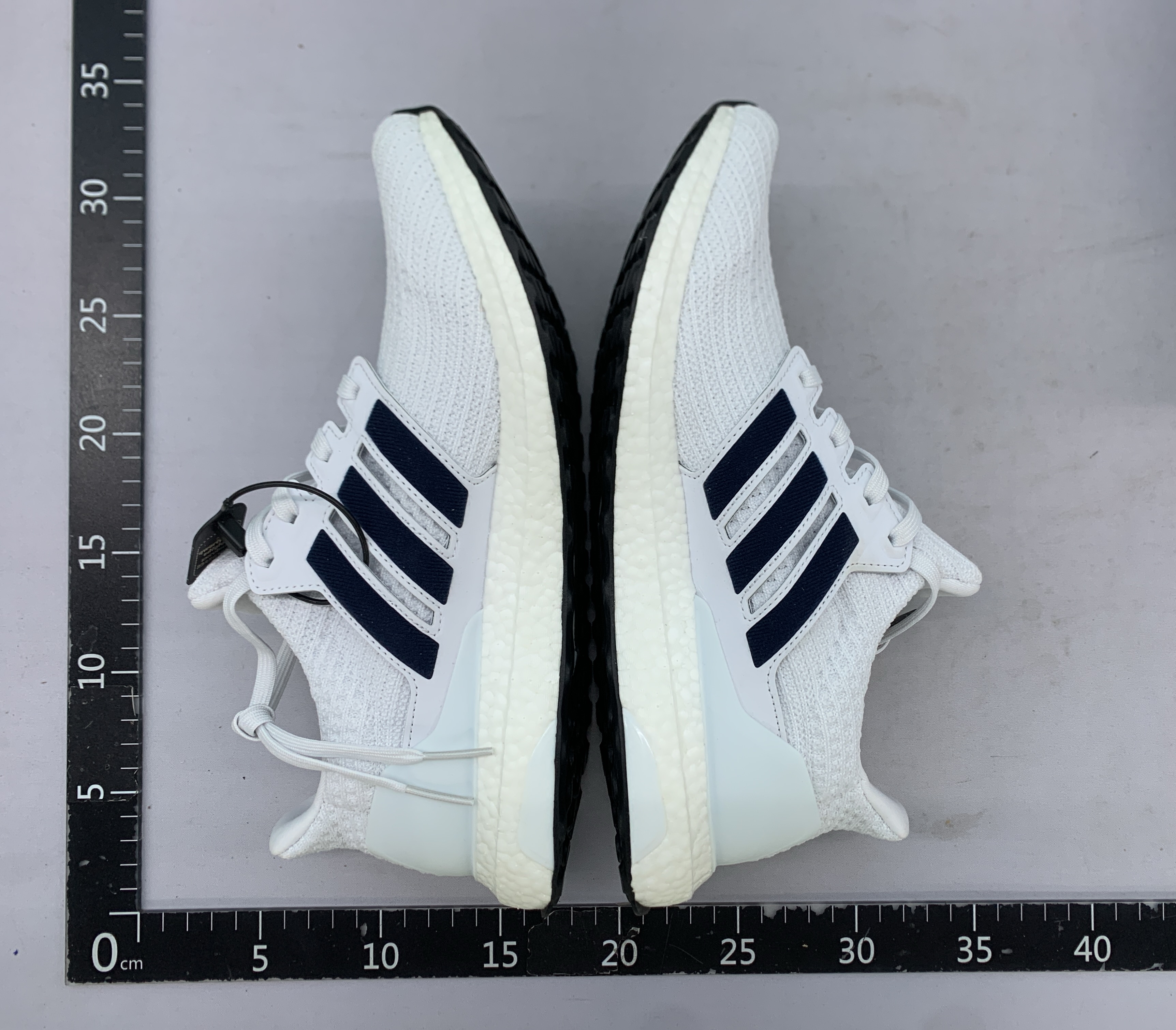 Sneaker — QC-Foto 3 von 65