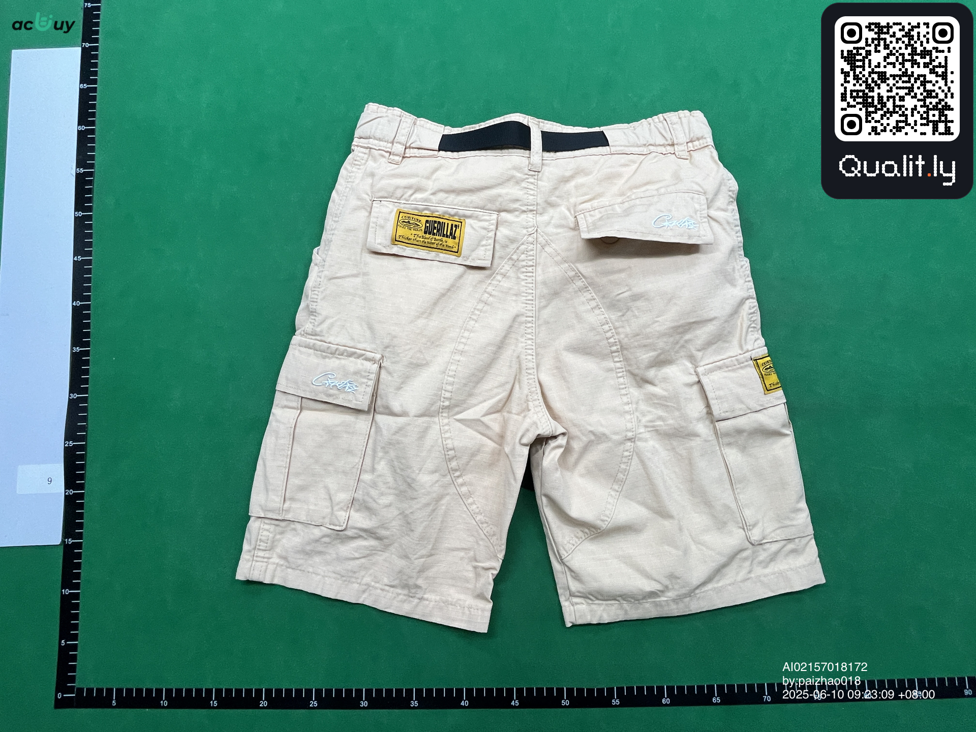 Shorts QC photo 2 of 36