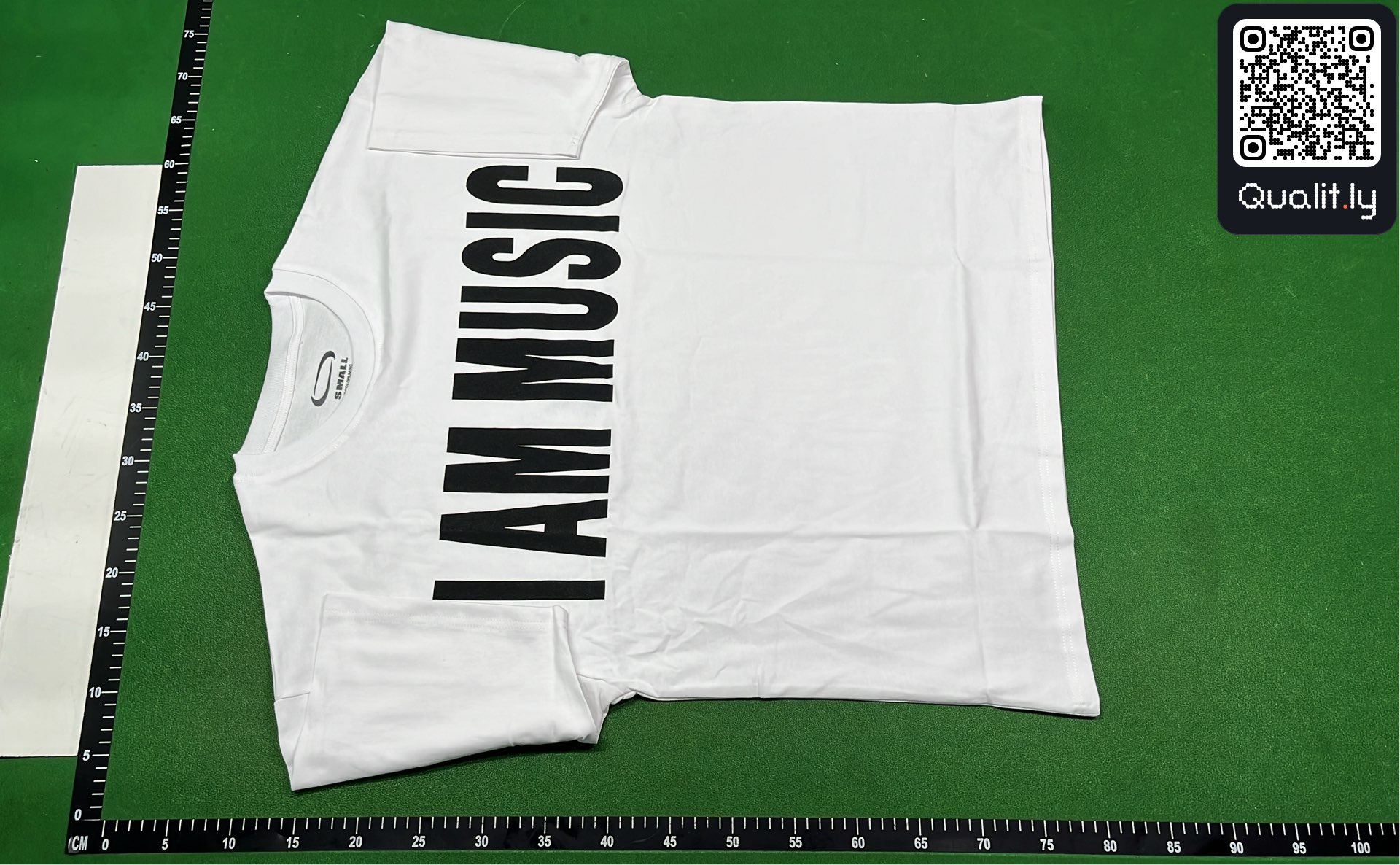 Tシャツ QC写真 2/4