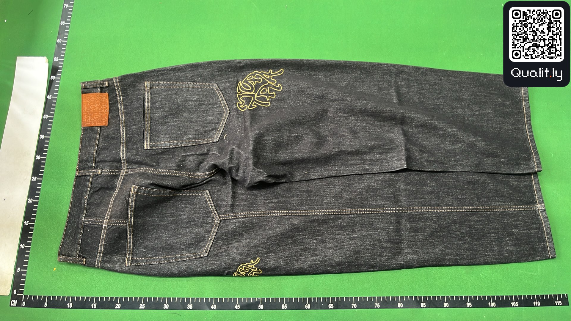 Jeans — QC-foto 3 van 14