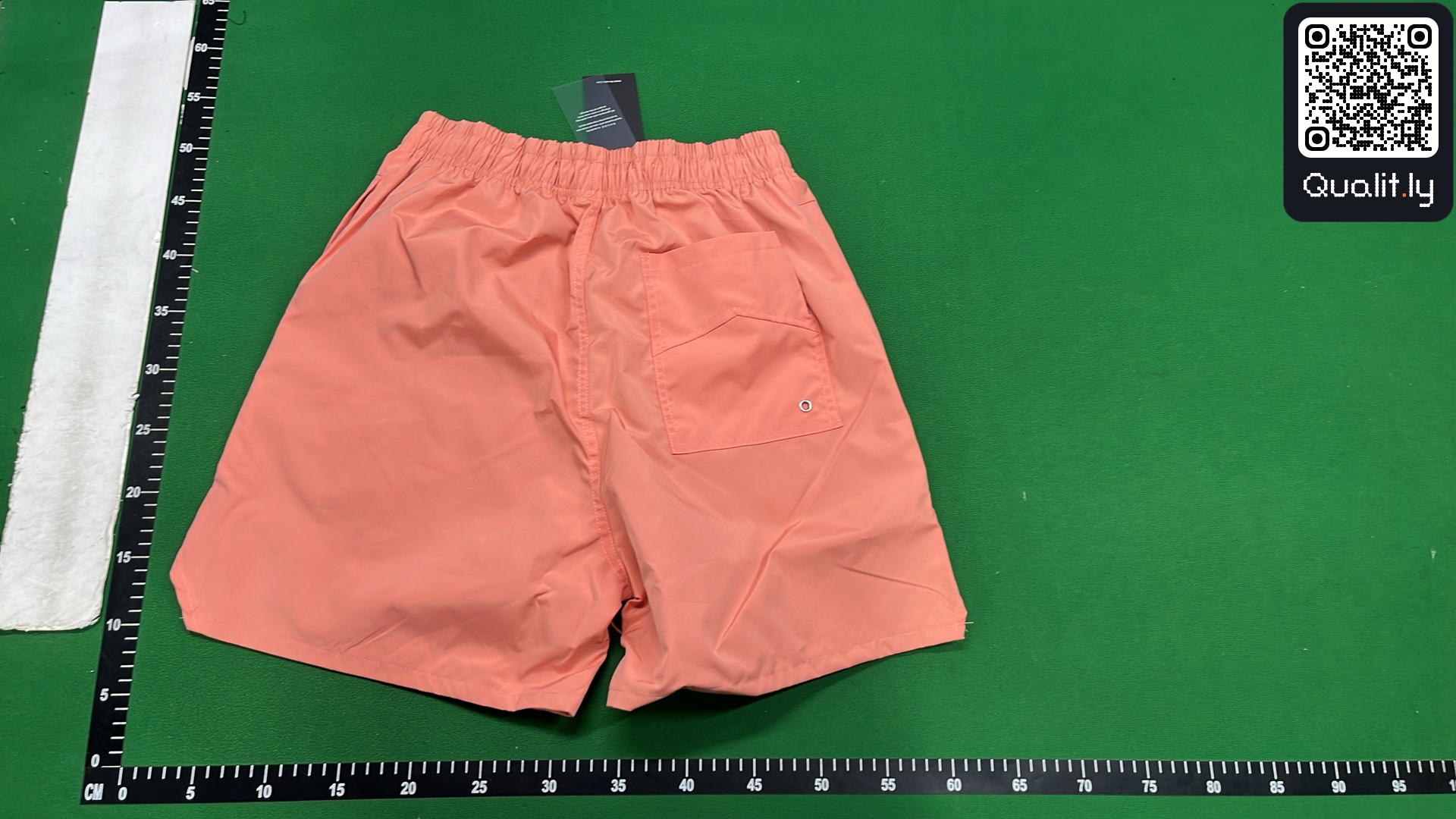 Shorts — QC-foto 3 av 12