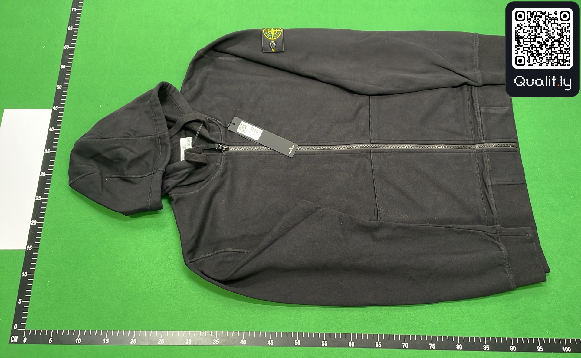 Sweat à capuche — photo QC 2 sur 58