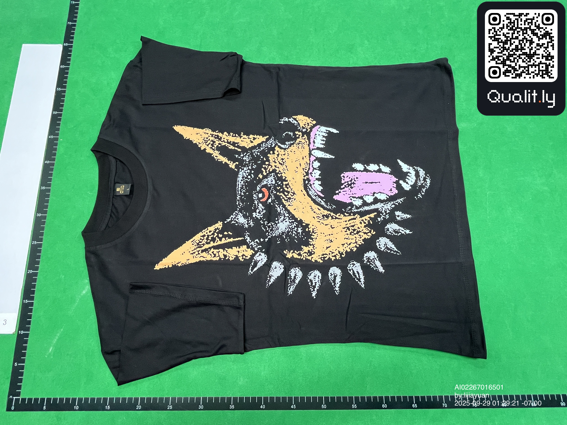 Camiseta — foto QC 3 de 4